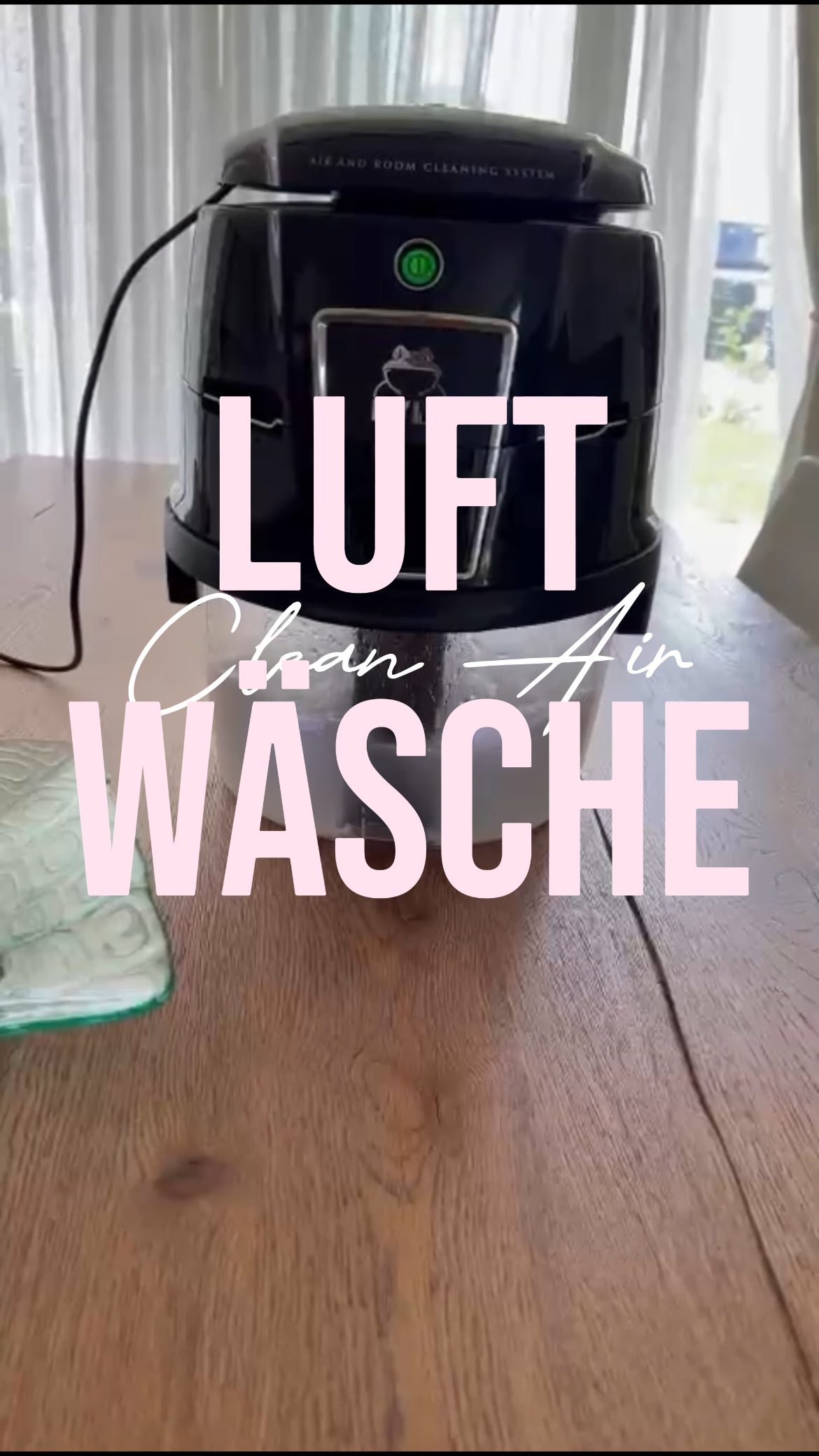 🌬️💧 Du siehst sie nicht – aber du atmest sie ein:
Staub, Pollen, Allergene, Bakterien, Viren und sogar Gase! 😷😮💨
Mit Hyla reinigst du die Luft auf ganz natürliche Weise – mit Wasser! 💦
Dank dem einzigartigen Wasserwirbel-System werden selbst feinste Partikel gebunden – für bis zu 80 % weniger Staub im Zuhause! 🏡✨
Ergebnis? Frische, saubere Luft, freies Atmen und weniger Abstauben. 🍃
Der Hyla ist die Lunge deines Zuhauses – einmal erlebt, willst du ihn nie wieder missen! 🙌
#Hyla #Luftreinigung #FrischeLuftZuhause #HylaSchweiz #NatürlichSauber