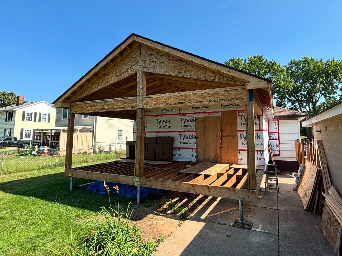 Long awaited update! We’ve wrapped up framing, demo and roofing for a fresh start on this project that’s a full upstairs remodel on this wonderful Niagara Falls property.
Everything is ready for the rough-in stage of the build and then insulation and drywall go on! Project is moving at great pace and our framing inspection passed with flying colours because our code expertise in our local areas.
If you are looking to take your home to the next level with more livable space and floor plan you love, call us or email us at James Home Solutions and we’ll guide you through every step. We make building easy because we are built on trust and our work is crafted with care. 👍🏽🔨
📱:905-975-0404
📧: jameshomessolutions@gmail.com
💻: www.jameshomesolutions.ca
#contractor #construction #homerenovation #homeremodel #carpentry #homeaddition