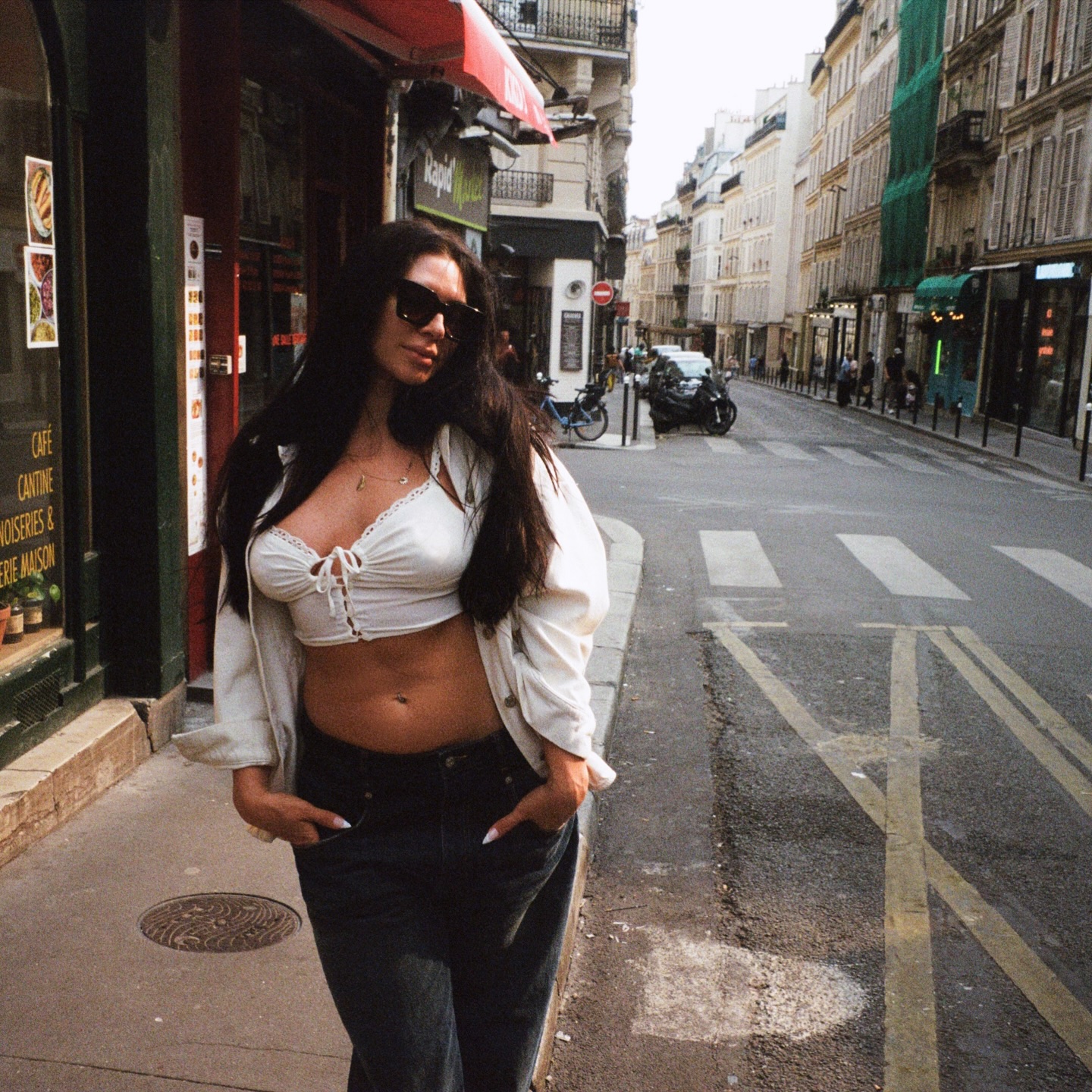 Summer time in Paris on film ☀️📷 @remybourdeau