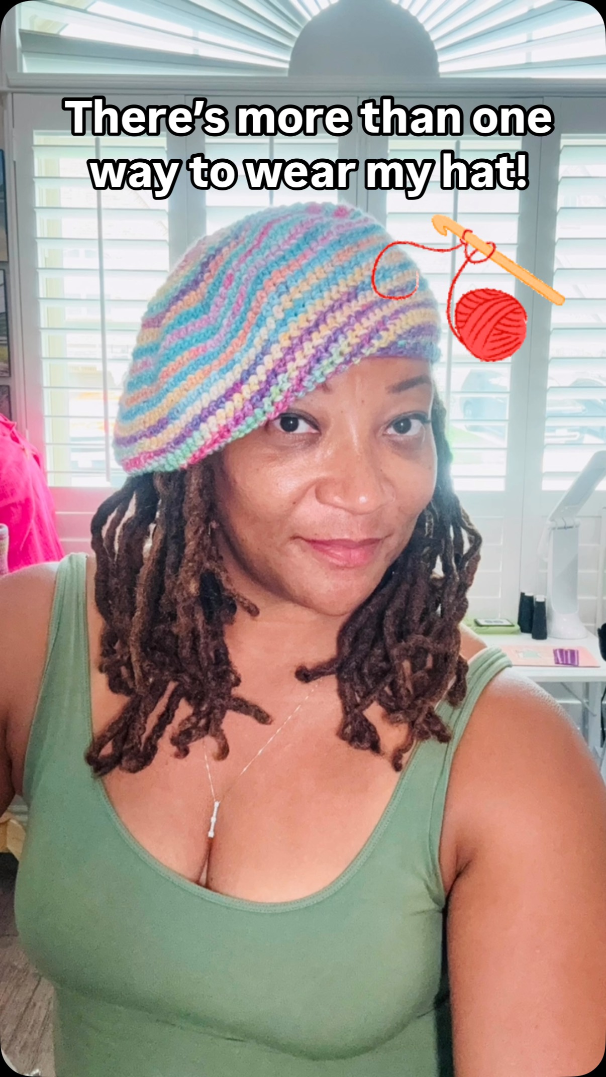 💚🧶For the LOVE of crocheting 💚🧶
My first “wearable” crochet pieces🤗🤗
I made this hat that can be worn many different ways! Along with a matching tote bag.
🧶 I get to add another creative outlet to my resume’…crocheting!
✂️ I love that I can take this art with me on the go!
🧶 Seeing it come to life brings me so much joy!
✂️ #crochet#crocheting
🧶