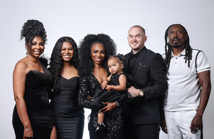 This isn’t just business…it’s purpose. We’re building legacy, walking in God’s promise, and planting seeds that will bless generations. What He starts with us won’t end with us. This is faith. This is favor. This is legacy. #kingdomlegacy #faithandfavor