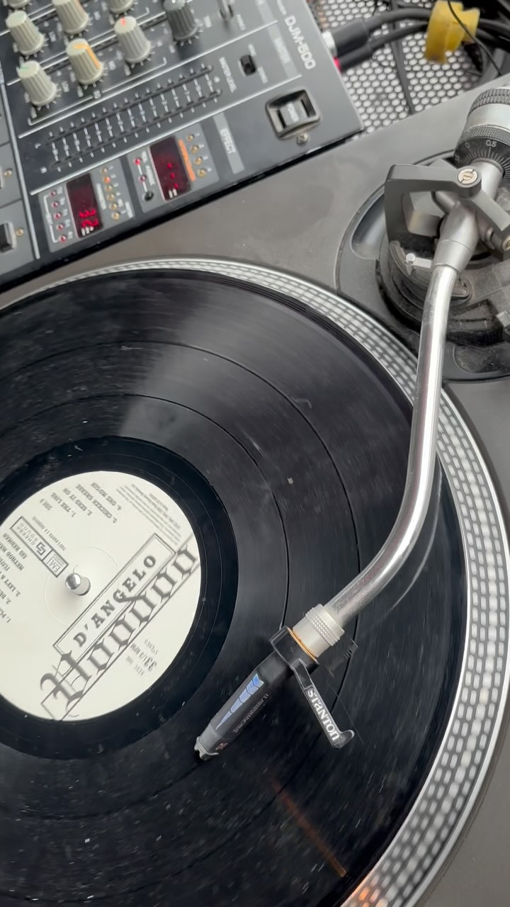 🎤🔥 Full outdoor setup locked in!
We had the pleasure of powering up this amazing car show with a full stage, sound system, and live performances that kept the energy high all day long. From engine roars to mic drops — Sound Plug had it covered.
Massive shoutout to everyone who pulled up and made it a vibe! 🏁🎶
📍Event: Car Show + Live Performances
🎧 Setup: Stage | Sound | DJ Booth
📲 Book us for your next event — we bring the plug, you bring the vibes.
#SoundPlugLive #EventSetup #CarShowVibes #OutdoorStage #LiveSound #DJSetup #MobileEvents #SoundPlug