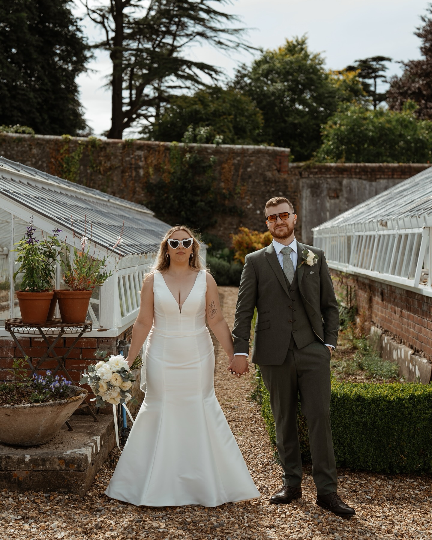 Becky (she/her) & Luke (he/him) buried a sausage and they had absolutely glorious weather! ☀️
Ever heard of burying the sausage?
Nope, it’s not a euphemism… it’s actually a weirdly wholesome wedding tradition to manifest good weather on your big day! ☀️
The idea? Bury a sausage, yes, a literal banger, in the ground the night before your wedding. Why? No one really knows. But legend has it, it brings sunshine, clear skies, and good vibes only.
It’s silly, a bit chaotic, and honestly? We’re obsessed. Because if it rains, at least you can say you did everything, including a last-minute sausage sacrifice to the weather gods.
So far, 100% of our to-be-weds who have done this have had success, so it’s definitely worth a go right!? 🤣
Photo & Video - @rebelloveclub_
2nd Photog - @muh_knee via @rebelloveclub_
MUA - @katiepmakeup
Florist - @theflowershopbristol
Venue - @coombelodgeblagdon
Audio - @leap.audio
#bristolweddingphotographer #coombelodge #bristolwedding