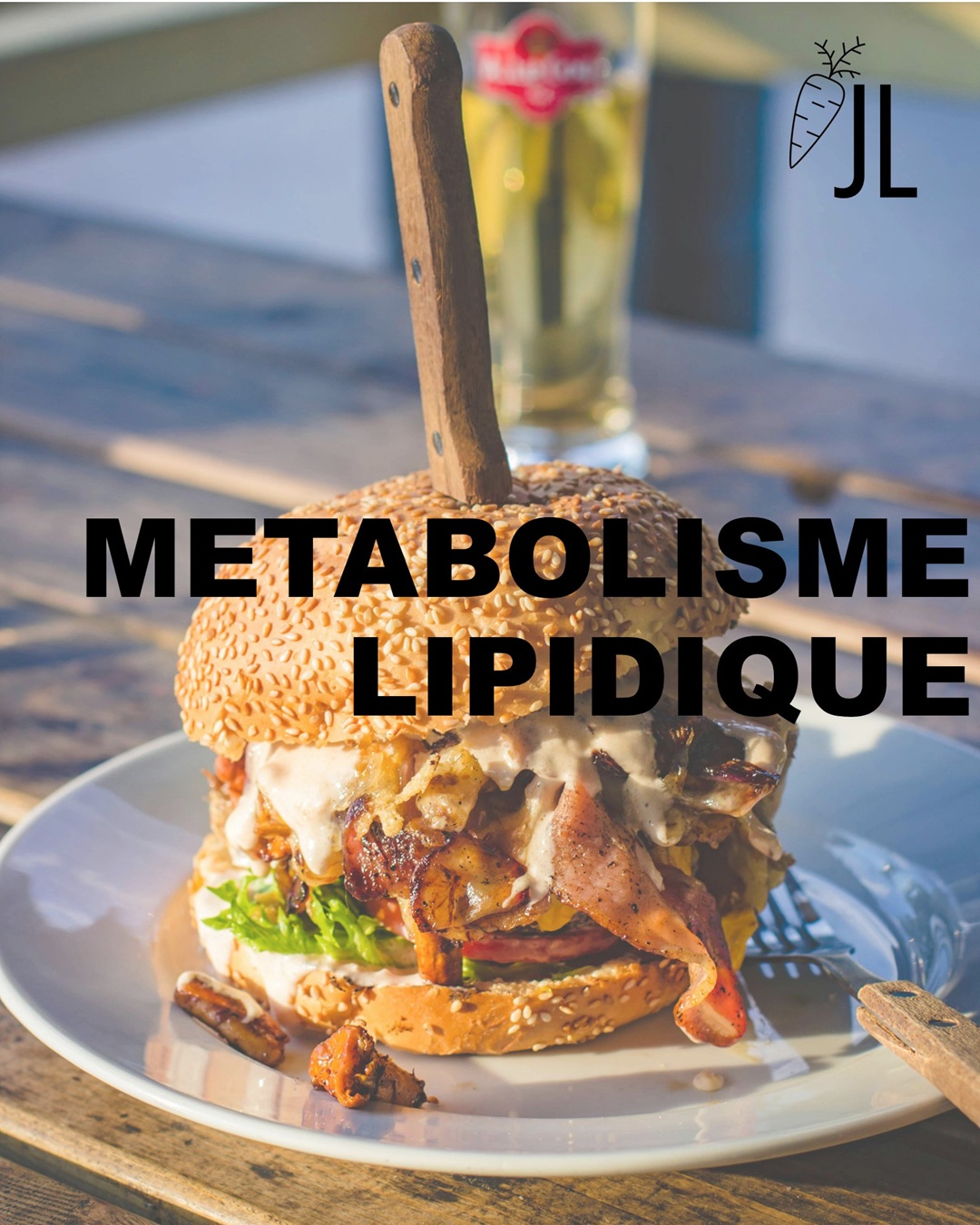 Le gras, c’est la vie. Si si.
Mais encore faut-il savoir lequel, combien, et pourquoi.
Depuis des décennies, les graisses ont mauvaise presse.
Et pourtant, elles sont essentielles à notre équilibre : hormones, cerveau, énergie, peau, système nerveux…
Ce post vous aide à y voir plus clair :
- Que deviennent les graisses dans notre corps ?
- Quels gras privilégier ?
- Lesquels limiter (ou éviter franchement) ?
- Et surtout : comment retrouver un vrai équilibre sans tomber dans les extrêmes ?
📩 Commente GRAS si tu veux recevoir mon mini-guide récapitulatif (clair + concret), avec mes conseils naturo pour mieux comprendre ton propre rapport au gras.
Et si tu veux aller plus loin :
je propose des consultations personnalisées pour t’aider à apaiser l’inflammation, soutenir tes hormones, ou simplement mieux manger… sans pression ni injonction.
#naturopathie #legrascestlavie #cholesterol #digestion #conseilnaturo #lipides #inflammation #nutritionfacts