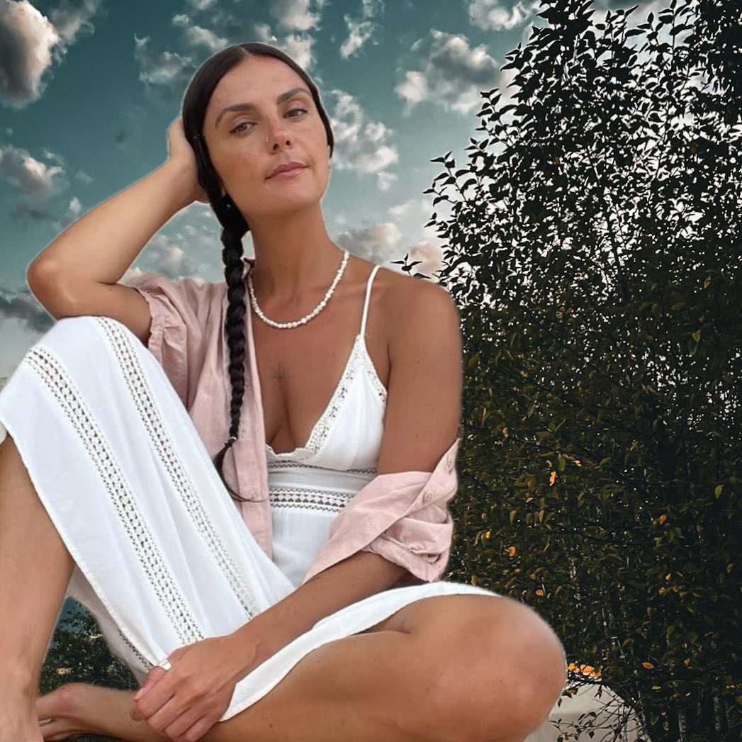 Jaime Leigh Gianopoulos (she/her)
is a yoga teacher, ceremonialist, and healing arts practitioner based in Vancouver, BC. A lifelong student of ritual and plant medicine, Jaime Leigh blends movement, breath, and ancestral connection in her offerings—creating grounded, heart-centered spaces for healing and reconnection.
With over 200 hours of certified yoga training, her teaching style is deeply intuitive and rooted in the belief that the body is both a teacher and a portal. Jaime Leigh draws on her Greek heritage and her background in performance and storytelling to weave together practices that are soulful, embodied, and deeply intentional.
She is also the founder of Meli Meli Creative Tours—a series of cultural exchange journeys through Greece that blend travel, creativity, and ceremony. Whether she’s guiding movement, ritual, or conversation, Jaime Leigh invites participants to slow down, listen deeply, and come home to themselves.
Though she is also an award-winning filmmaker, it’s her commitment to healing, creativity, and community that guides everything she does.
At the Summit, Jaime Leigh will be offering yoga and somatic practices that help you land in your body, reconnect to breath, and move from a place of deep inner truth.