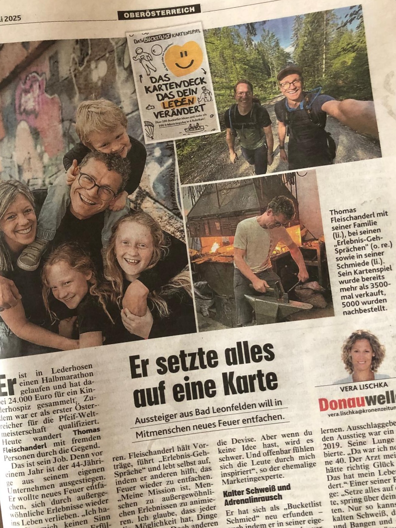 📣🔥 Plötzlich eine ganze Seite in der größten Zeitung des Landes! Ein unerwartetes Interview, kritische Fragen – und das mulmige Gefühl: Was wird da wohl draus?
Doch ich wurde gehört – von der ehemaligen Weltklasseschwimmerin und Journalistin Vera Lischka. Mit offenen Ohren, echtem Interesse und Worten, die das Wesentliche eingefangen haben: Mein Feuer. Mein Weg. Mein Warum.
🙏 DANKE für diese Bühne und Unterstützung für den „Bucketlist Schmied“.
Ich weiß, nicht jeder versteht meinen Weg – aber ich gehe ihn trotzdem. Und ich bin dankbar für alle, die mitgehen und unterstützen. An all jene, die lieber urteilen und kritisieren, weil für sie in keine Schublade passt – vielleicht lohnt sich der Blick nach innen mehr als der Zeigefinger nach außen.
💭 Stell dir diese Frage: Was macht für dich UND für andere Sinn? Ich habe meine Antwort gefunden – und wenn ich mit meinem Weg Mut machen kann, dann war’s das wert.
#BucketlistSchmied #Presse #Kronenzeitung #FeuerEntfachen #Danke #ErlebnisseStattDinge #MutZurVeränderung #EntfacheDeinFeuer