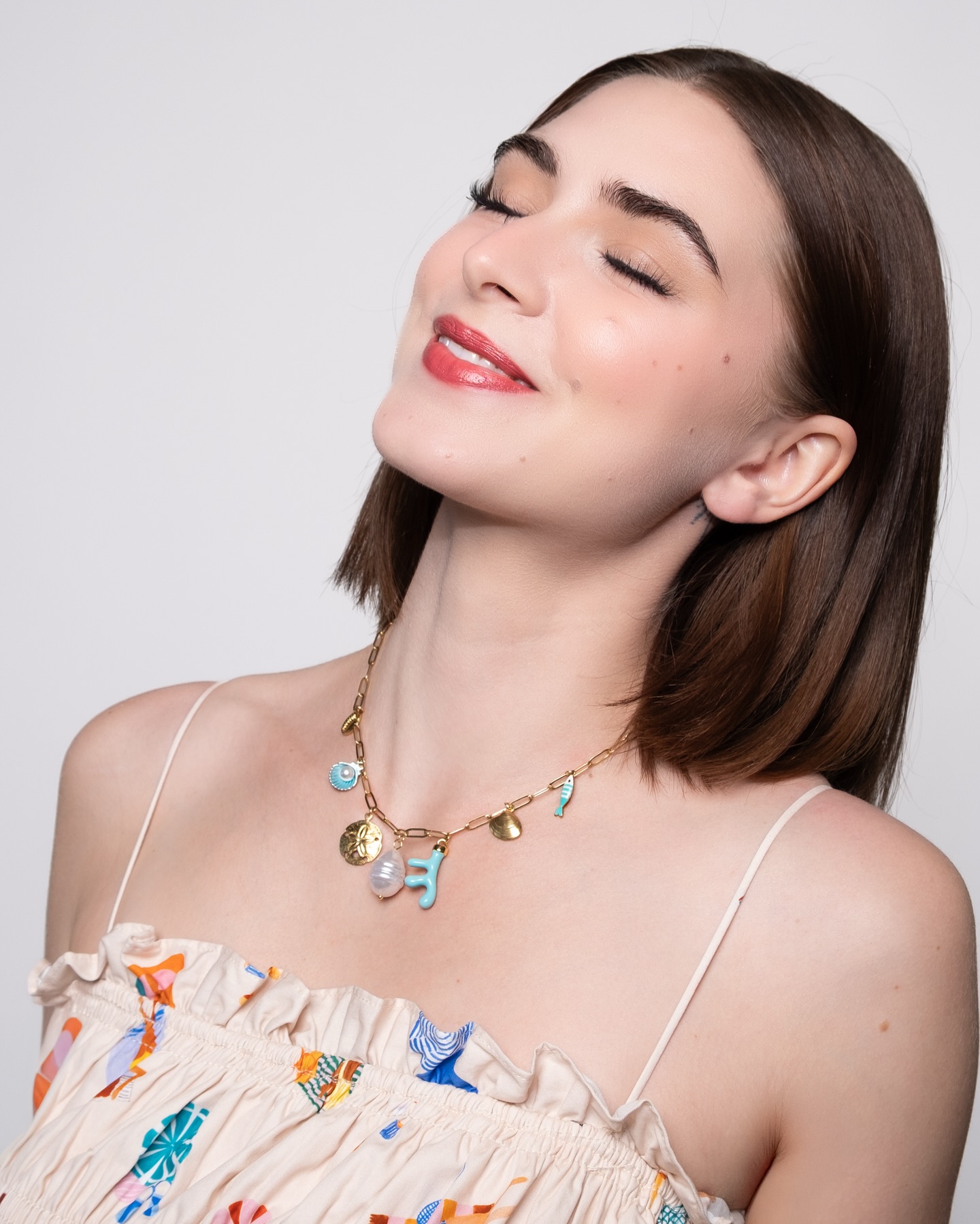 Hot Take 🔥 No summer outfit is complete without a charm necklace 😎🌻🍉 Come create your own this weekend @shopcalico! Walk-in’s welcome or save your spot by booking online at saltedsilverma.com!
#charmnecklace #charmbracelet #charmbar