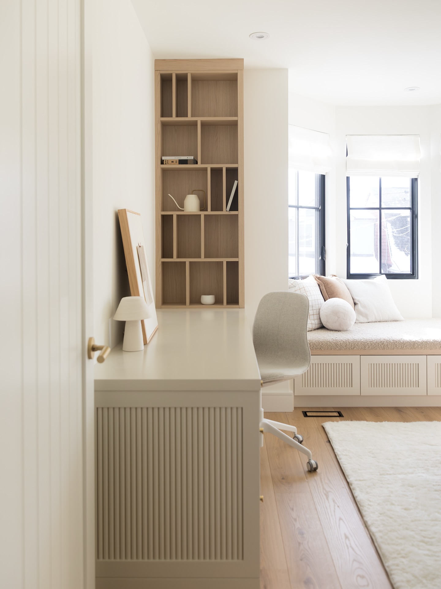 This nook in one of the bedrooms at project Clinton 🤍
Design: @valmeghoryinteriors
Photography: @dhorvathphotography