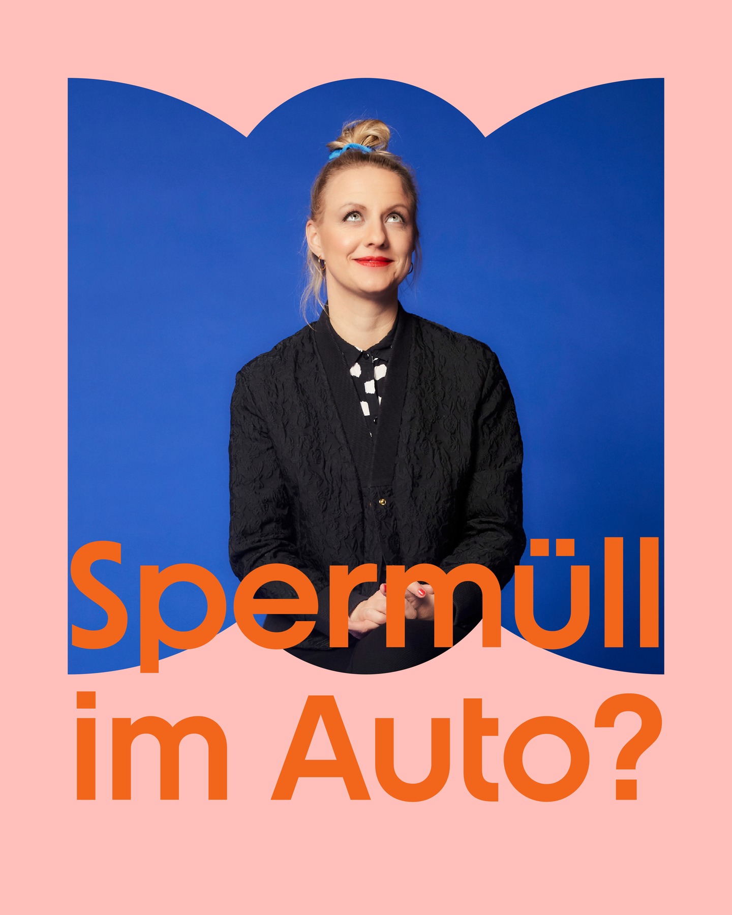Sperrmüll im Auto?
Mein Partner verdreht die Augen. Ich strahle ◡̈
Bei uns wird Ausrangiertes noch klassisch rausgestellt.
Und jedes Mal bin ich überrascht (und ehrlich gesagt schockiert), was da alles landet.
Also: rechts ran, Tür auf, Stuhl/Tisch/Regal rein.
Oft frage ich im Freundeskreis, wer etwas brauchen kann.
Oder ich behalte es selbst und möble auf:
ein neuer Bezug, frische Farbe, fertig.
Wie schaffen wir es, dass gut erhaltene Möbel nicht einfach entsorgt werden?
Welche Plattform fehlt, wenn Vinted und Kleinanzeigen nicht reichen?
Meine Antwort als Architektin:
→ Gebrauchtes gezielt in die Planung integrieren
→ Dinge aus der Schmuddelecke holen
→ neu kombinieren
→ mit Konzept und gestalterischem Gespür aufwerten
Design muss nicht neu sein.
Es lebt von Auswahl, Kontext und Kreativität.
Du willst Räume, die nachhaltig wirken und gut aussehen?
→ Mit Formel U wird aus wenig mehr – durchdacht, individuell, ressourcenschonend.
Wie gehst du mit Dingen um, für die du keine Verwendung mehr hast?
#trash #reuse #wertschätzung