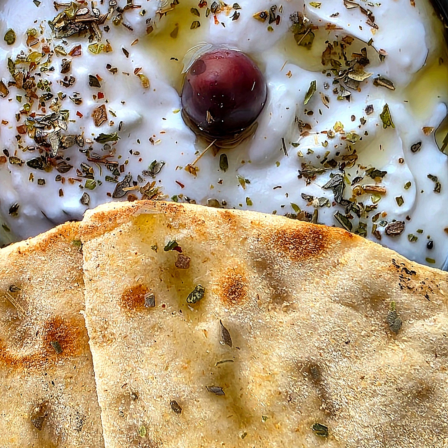 A Taste of Greece!
Homemade creamy tzatziki, a drizzle of olive oil, aromatic herbs, and warm pita fresh off the grill — it’s the little things that make holidays unforgettable. 🌿🍞🫒
#virginia_family_resort #rhodes #greece #greekresort #gastronomy #discovergreece #greekcousine #tzatziki #mediteranean #summerfood #summeringreece #greekfood