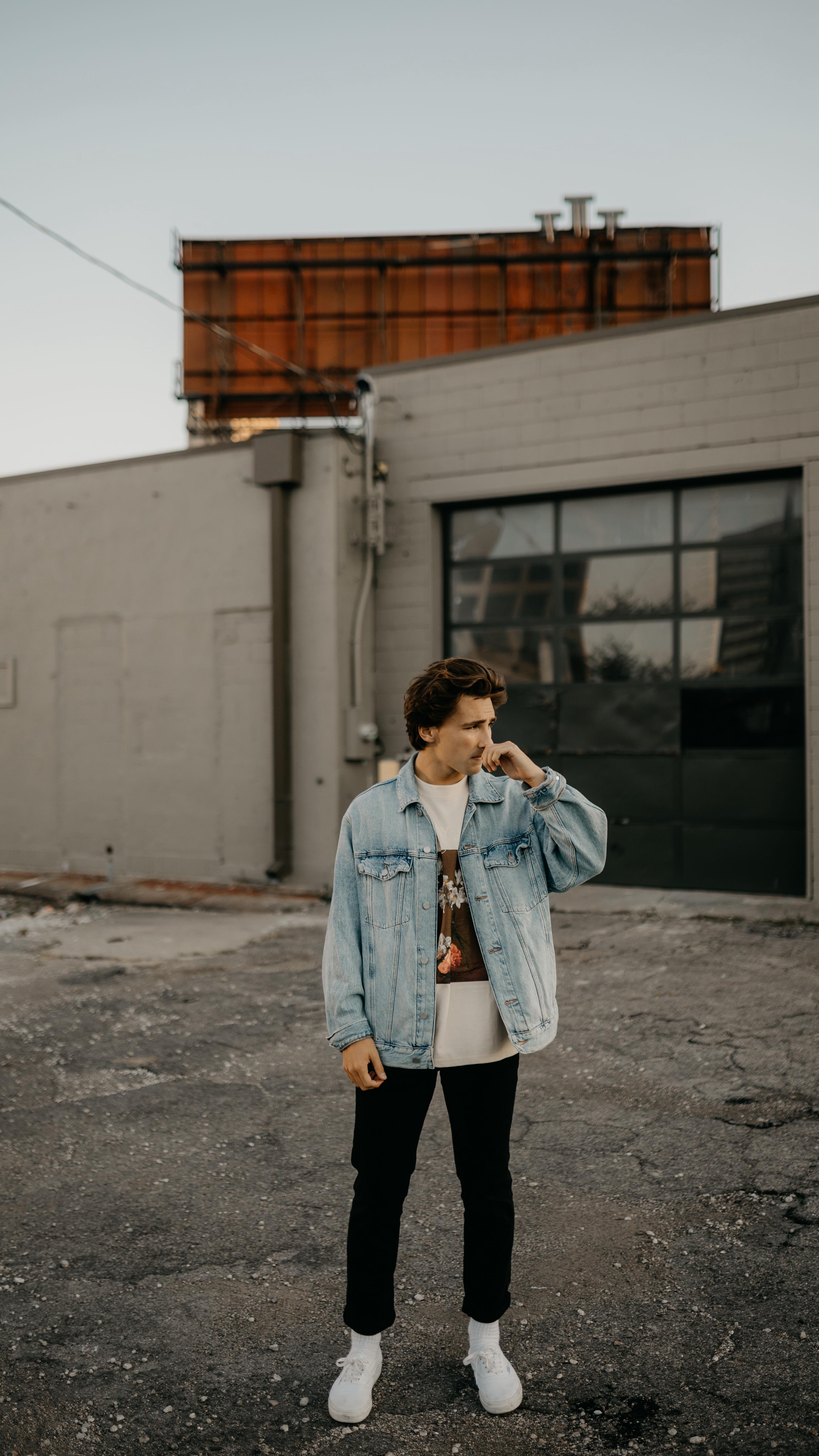 Your sign to get that senior session scheduled!
#indianaphotographer #indianapolisphotographer #indianapolisseniorphotographer #seniorphotos #seniorpictures