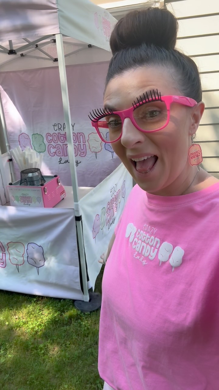 Private event at Maple Street Park with these sweet campers 🩷
Hire the @crazycottoncandylady to make your event memorable.
Check out our HIRE US page at
CrazyCottonCandyLady.com
#vtkids #vermontfamily #vermont #gourmetcottoncandy #crazycottoncandylady #vermontevents #vtevents