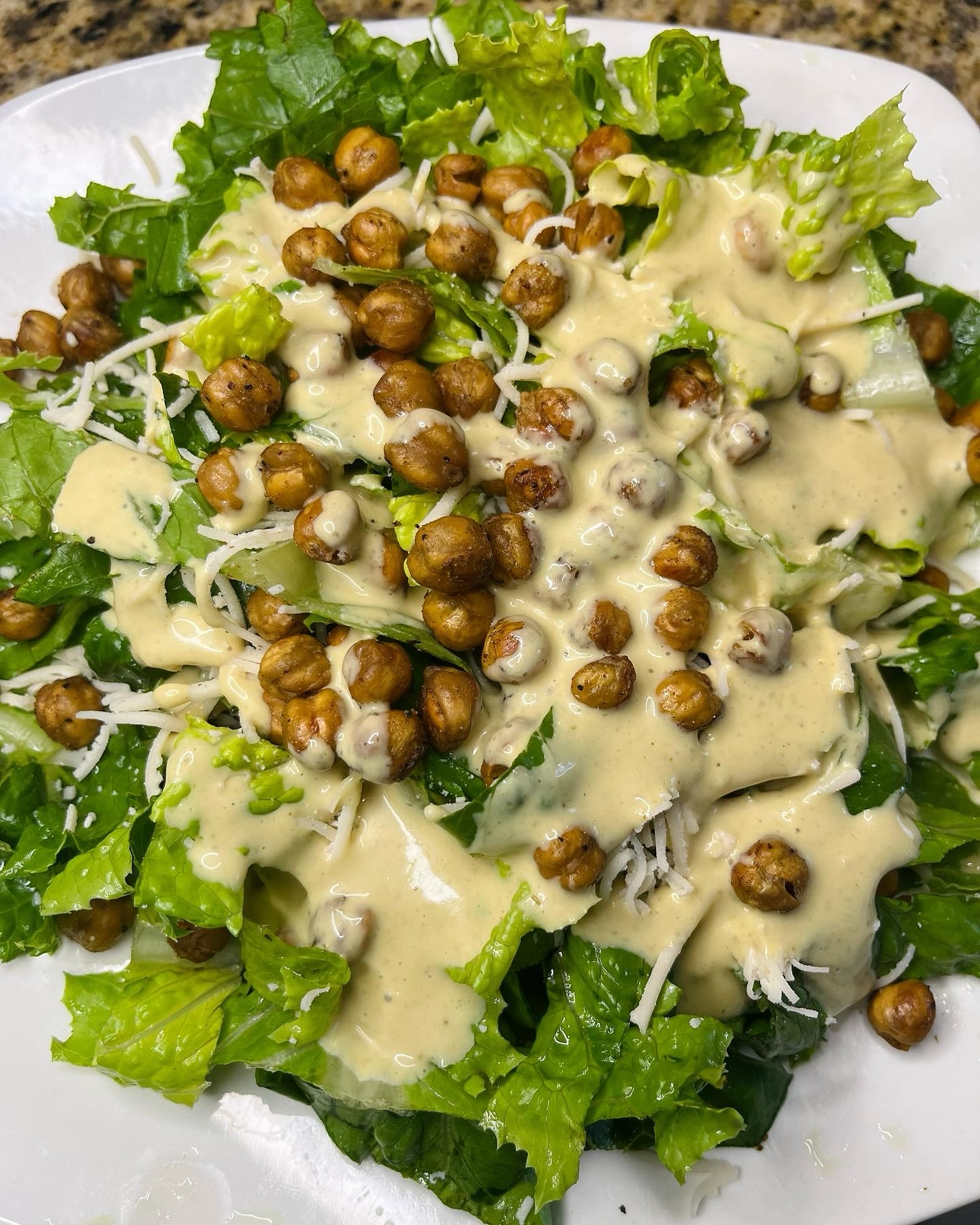 My crunchy Caesar salad is always in rotation!! I roasted chickpeas until they were super crunchy and added some vegan Parmesan and it was 👌🏾! So simple but classic and delicious! The Caesar dressing can be purchased on my online store!!#veganeatswithbri #veganeats #veganrecipes #vegansalads #vegansaladdressing #veganfood #vegancaesarsalad #vegancaesardressing #vegan #caesarsalad #rvavegans #rvaglutenfree #rvamealprep #saladsofinstagram #saladlife