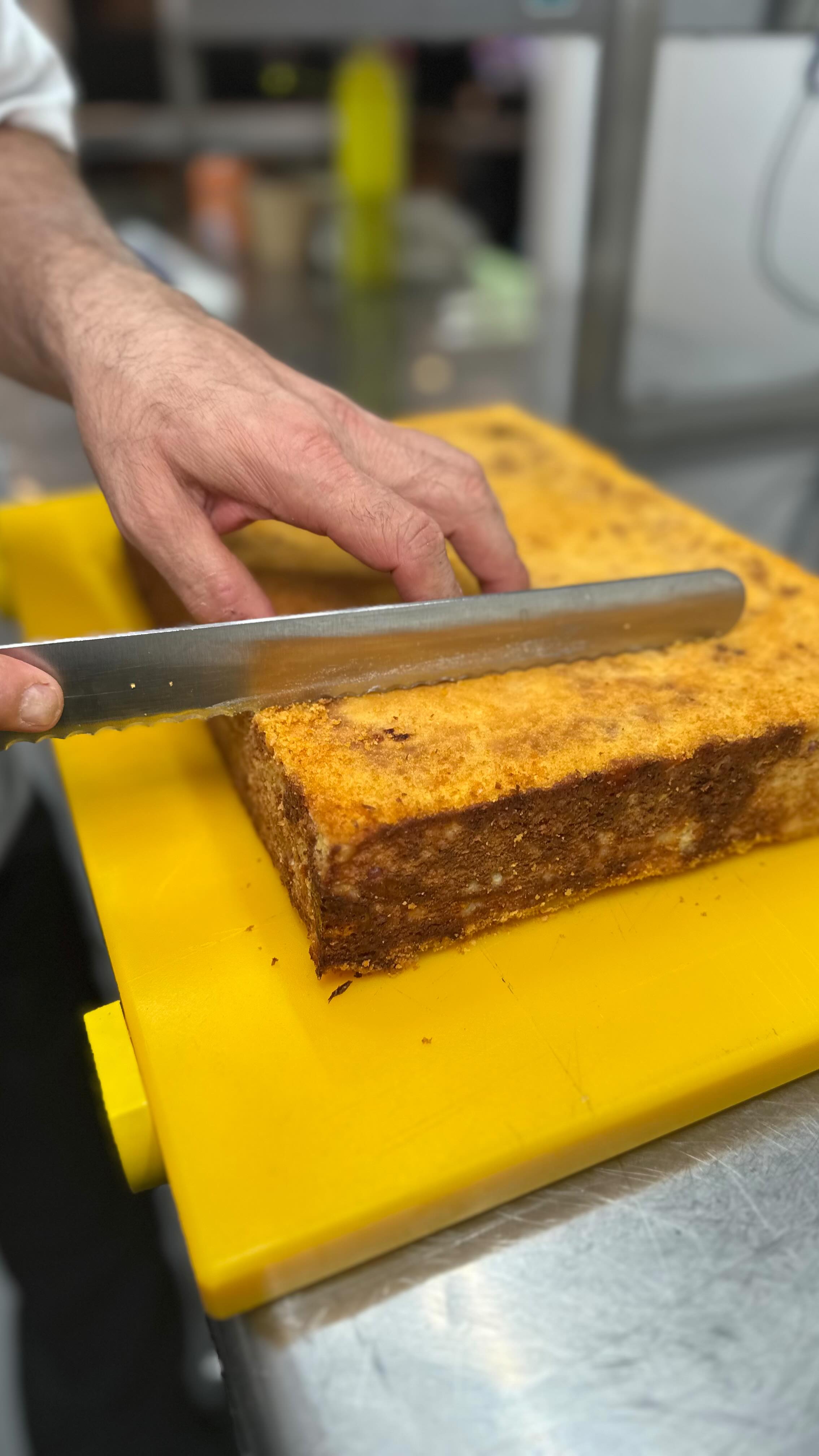 ✨NEW ENTRY ALERT ✨
Say hello to our Neapolitan Potato Gateau – a golden, melt-in-your-mouth dish made with creamy mashed potatoes and loads of melted cheese, layered with love (and a touch of salami 😋).
Comfort food just got an upgrade.
👉 Come and try it today at Vita – only for true food lovers! 💥🍽️
#italia #foodporn #vita #life #food #reel