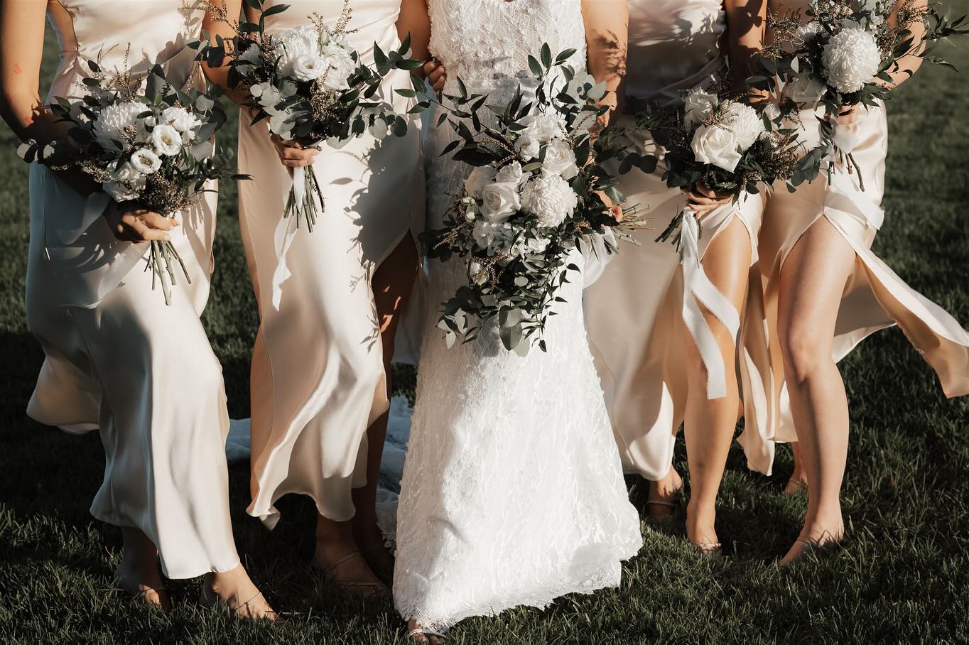 A wedding that whispered elegance and radiated romance 🤍
From delicate garden roses to soft candlelit tablescapes, every detail of this day was thoughtfully styled to reflect timeless beauty. The floral pillars framed their vows perfectly, while the reception glowed with layered blooms, soft linen textures, and flickering candlelight.
It’s always an honour to bring love stories to life — and this one was pure magic ✨
Planning a wedding in Brisbane? We specialise in elegant wedding flowers, romantic ceremony styling, and modern reception florals tailored to your venue.
📍 Brisbane Wedding Florist + Stylist
🌿 @borrowed_events__
Venue: @theolddairymaleny
Photographer: @bulb.creative
#BrisbaneWedding #BrisbaneFlorist #WeddingStylistBrisbane #RomanticWeddingFlowers #ElegantWeddingStyling #ModernWeddingFlorals #BrisbaneBride #FloralStyling #WeddingInspo #BorrowedEvents