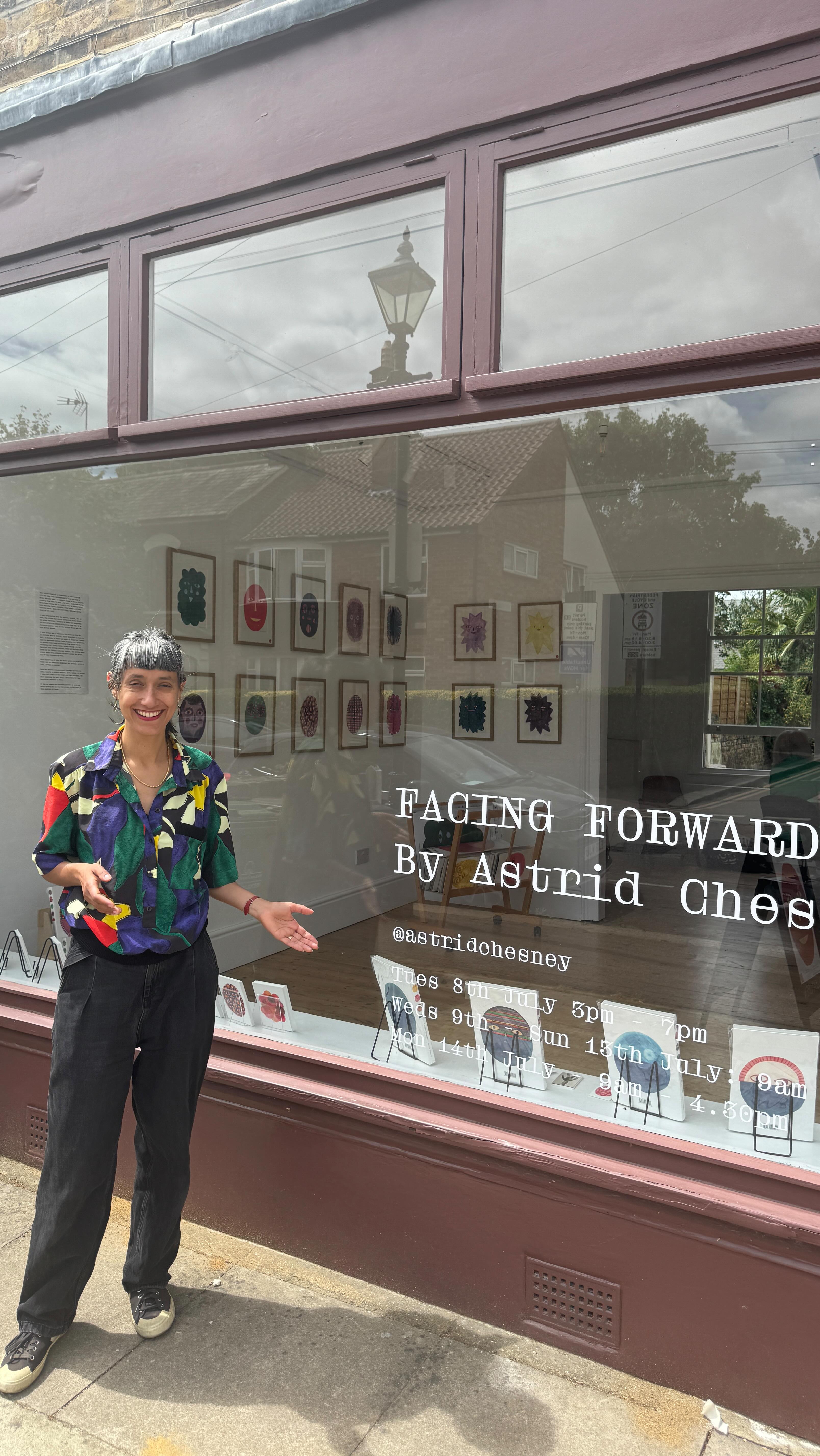 The show is OPEN! @astridchesneyart at @threerooms_e17 🙌🙌🙌