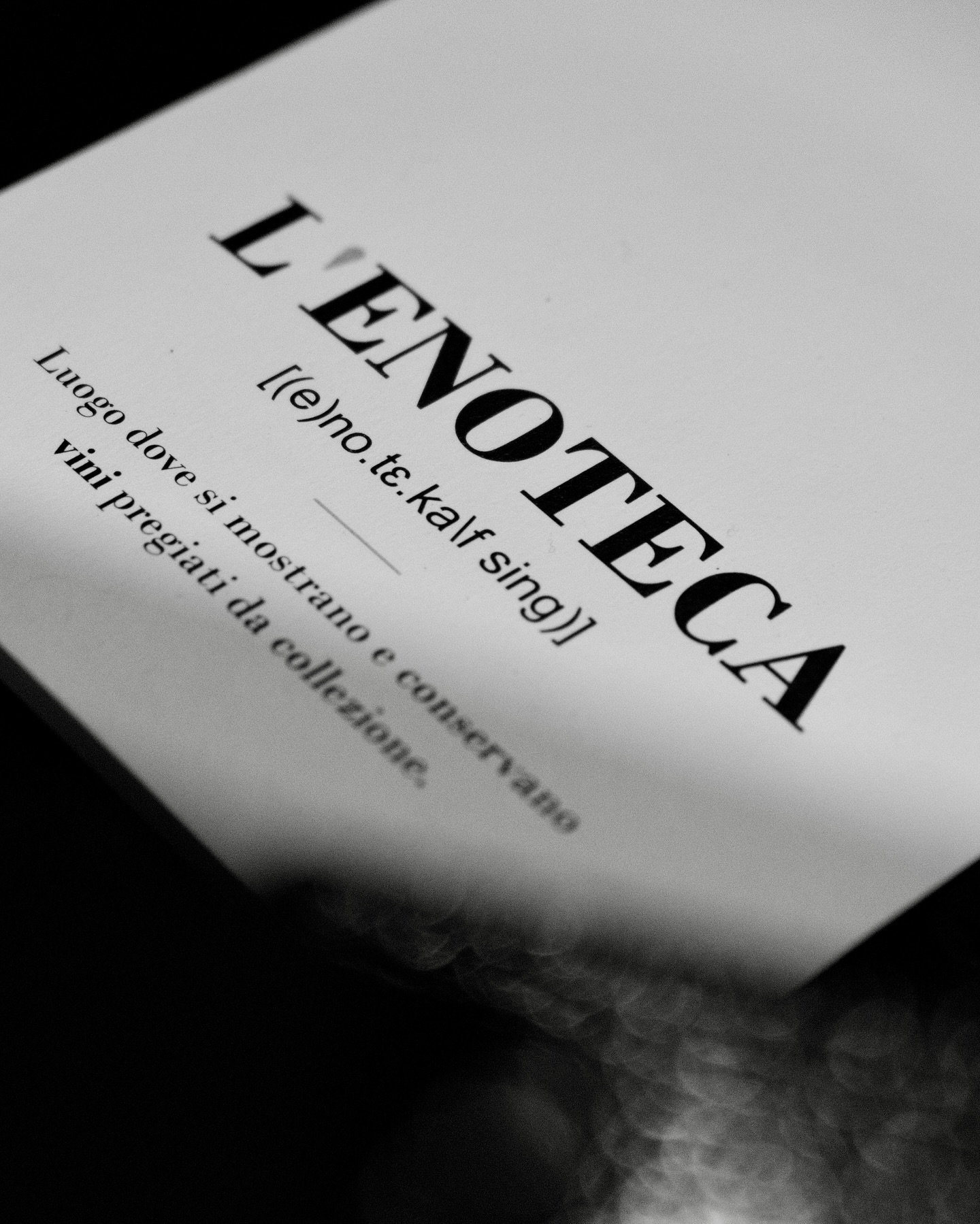 Finely selected Italian wine, outstanding service, and an intimate atmosphere. In the very heart of Paris, St. Paul.
.
Vino italiano finemente selezionato, servizio eccezionale e un’atmosfera intima. Nel cuore di Parigi, St. Paolo.
.
#lenoteca #paris4ème