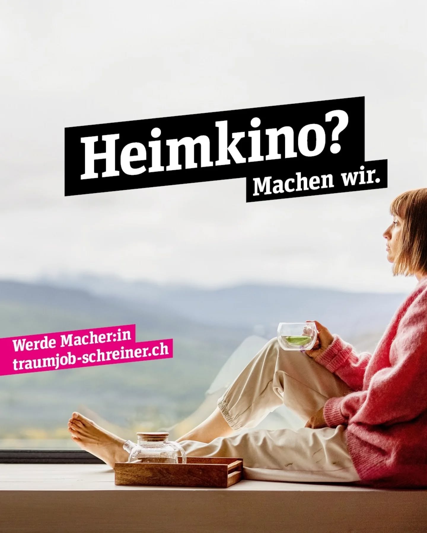 Heimkino? Machen wir.
Aus einem einfachen Fenster wird eine gemütliche Genussecke. Ob zum Kaffee am Morgen, Lesen am Nachmittag oder einfach zum Staunen am Abend: Hier spielt das Leben direkt am Fenster. 🌄🪟
#derschreinerihrmacher #machenwir
#innenausbau #lieblingsplatz #wohninspiration #fensterplatz #schreinereischürpf