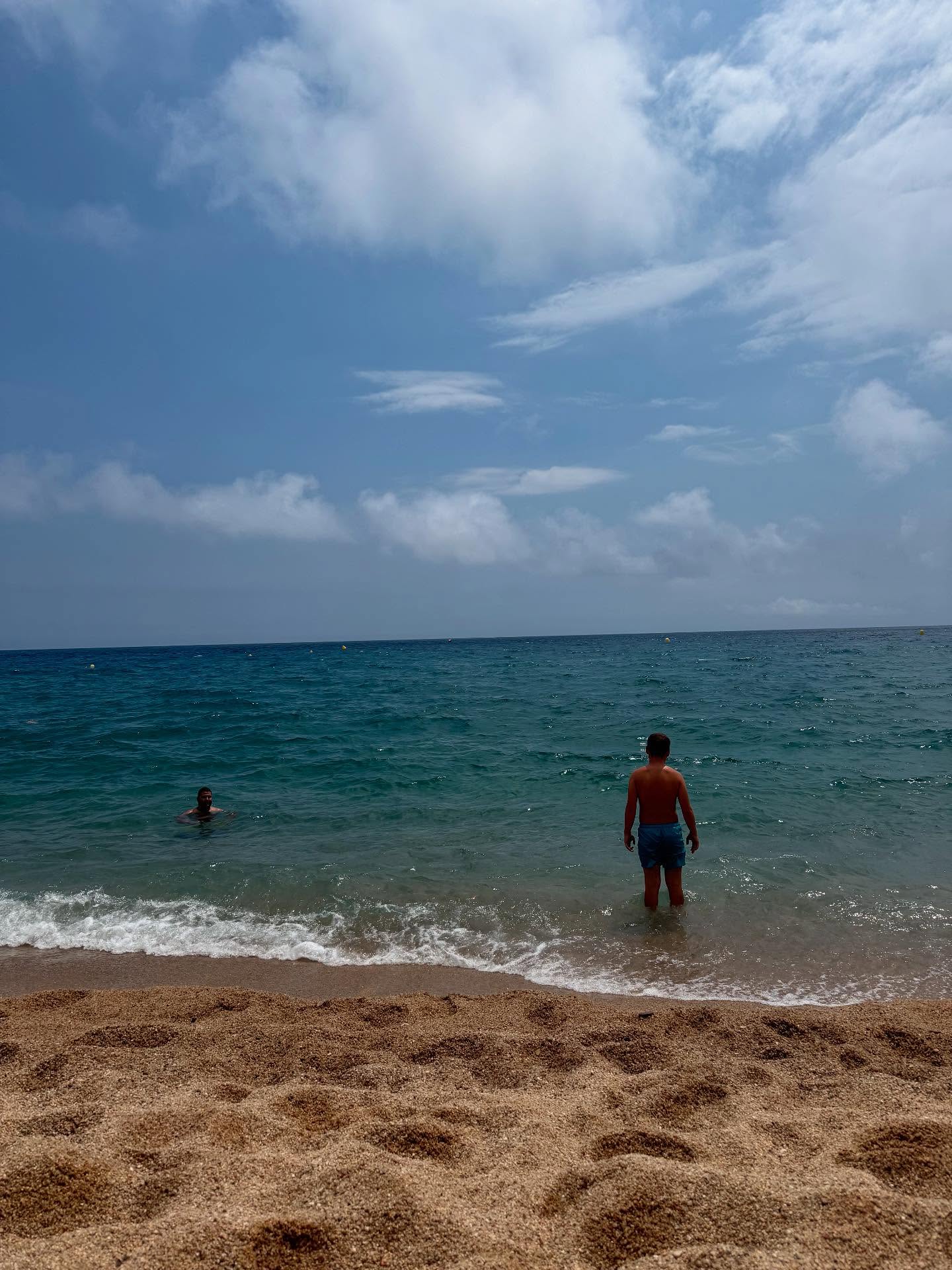 Primers dies del Casal d'Estiu a Viu Autisme amb els joves de l'associació💙 Amb ganes de més!!