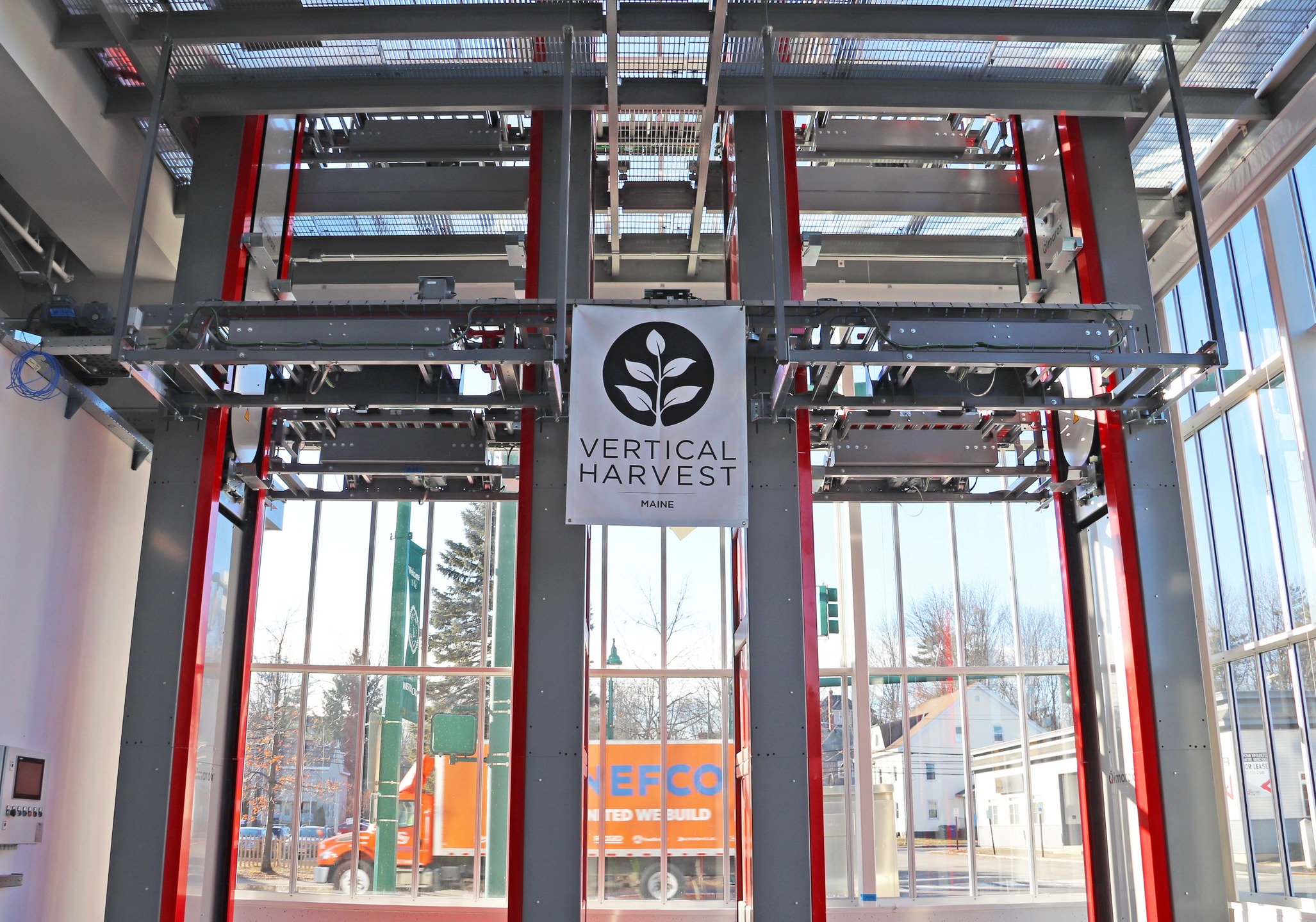 Look at them grow! 🌱🥬
Metro Walls worked with @wrightryanconstruction to complete the Vertical Harvests Maine facility.
“Lettuce” celebrate the completion of Vertical Harvest’s new facility, where Metro Walls performed the complete exterior and interior framing, sheathing, and drywall package for this new indoor farm space.
Here, the Vertical Harvest company grows (you guessed it) lettuce, microgreens, and petite greens through a unique vertical growing process. We were honored to be a part of this unique space that will continue to bring positive impacts to the community.