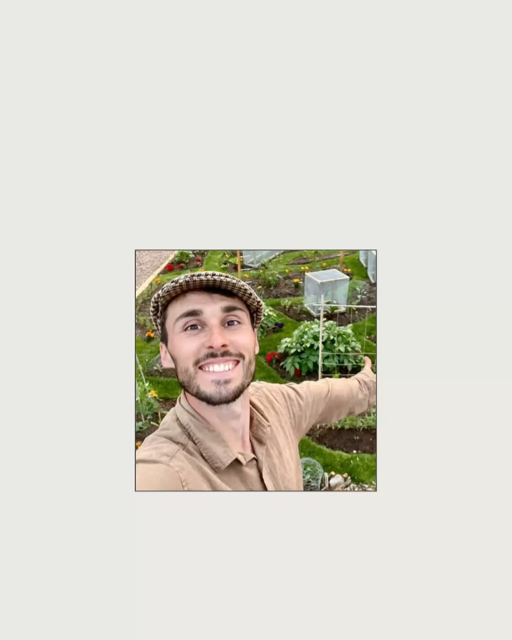 Say hello to Richard our allotment editor 🙌🏻
Richard is the ultimate allotmenteer! His passion and enthusiasm are totally infectious. From vintage upcycling to creative path making, and so much more, prepare to be inspired to take your allotment to the next level with Richard’s future articles.
📍Make sure you’re following so you don’t miss out.
#allotment #allotmentuk #gardening #gardener