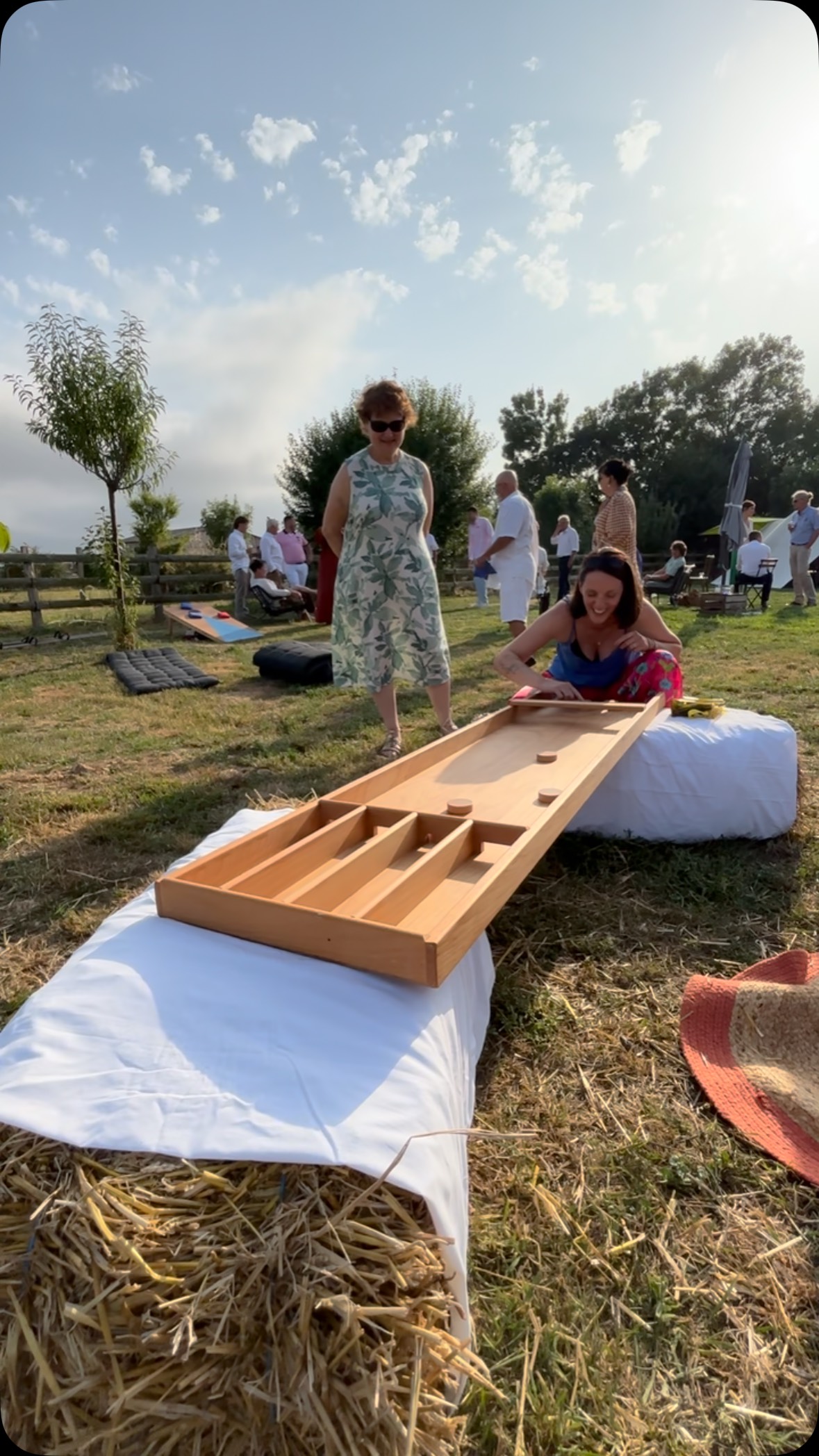 Optez pour une animation « Jeux en Bois » pour votre cocktail :
• Cornhole
• Ski de coordination
• Tour de Froebel
• Tac Tac Golf
• Billard Hollandais
• Billard Japonais
• Passe Trappe
• Le Kubb