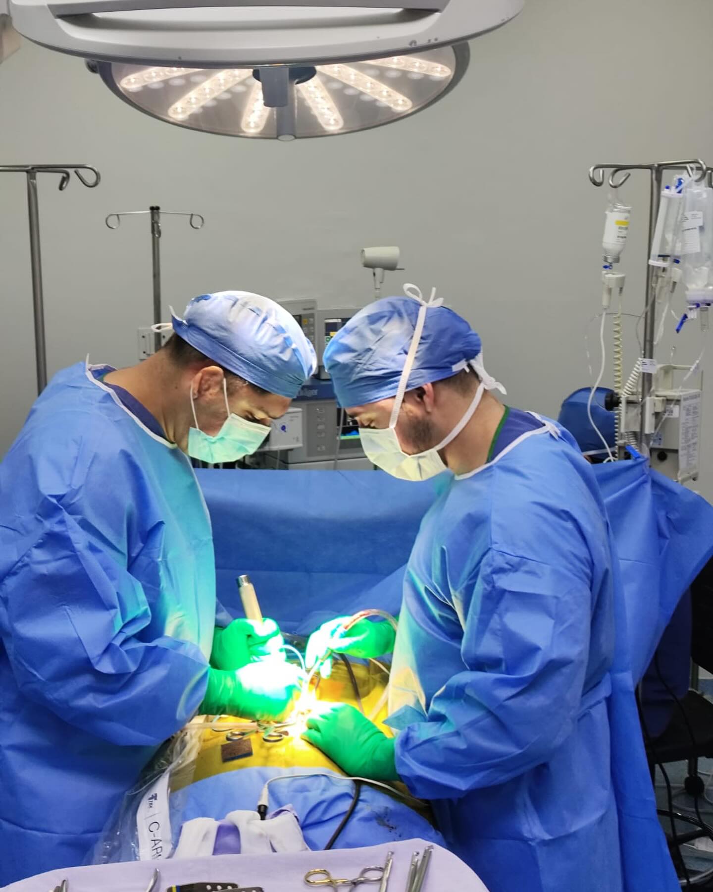 Cirugía de columna Lumbar en martes 😁