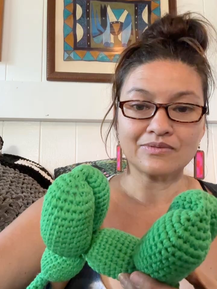 I made a balloon 🎈 animal! Thank you @knotmonster for pattern and @elwoodbluesdachy for your patience…