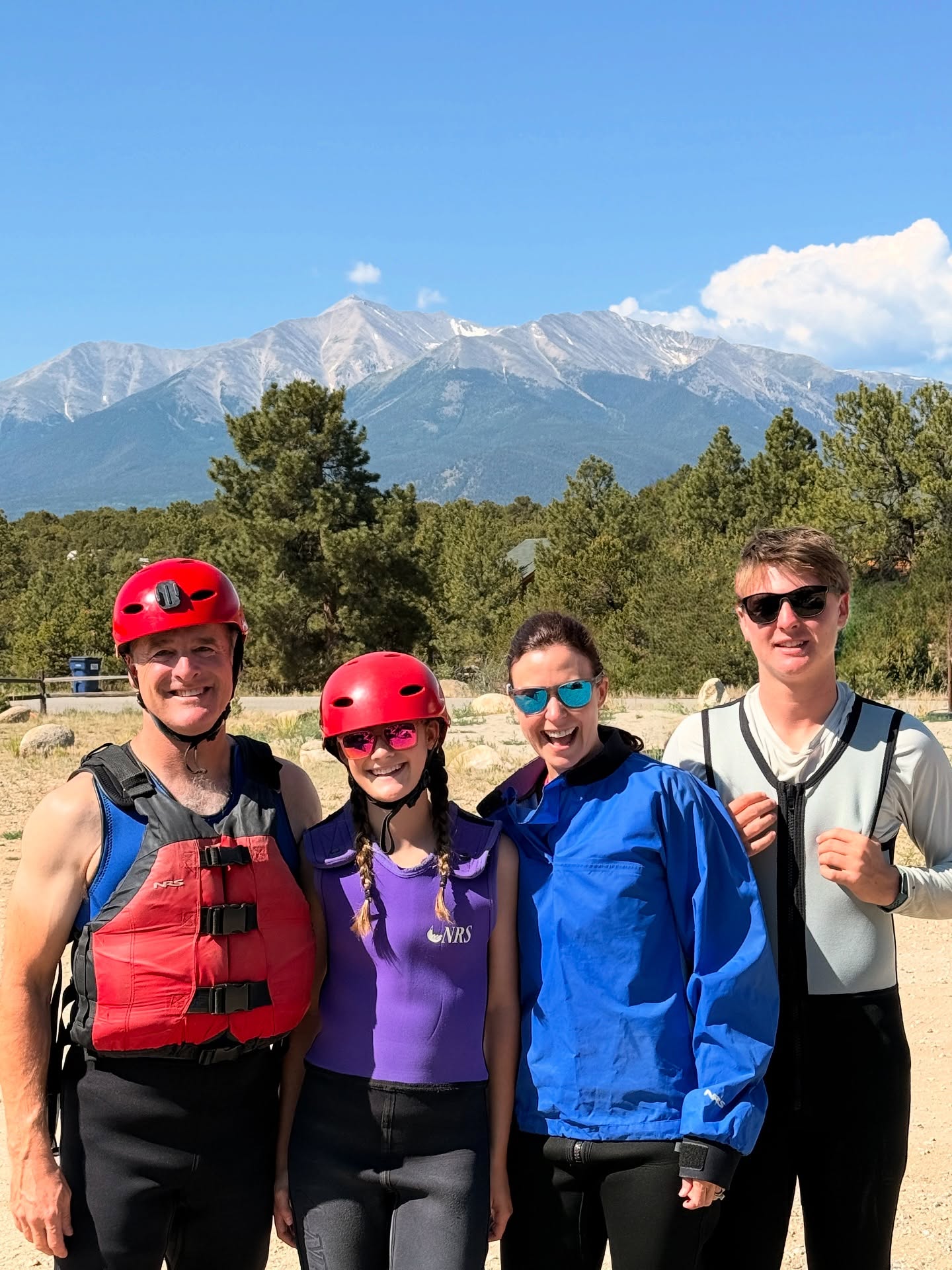 Rafted the Numbers section of the Arkansas River out of Buena Vista—classified as Class IV rapids, but more continuous than crazy. 💦 Fast, rocky, and technical, but not huge water — still, tons of fun and absolutely gorgeous.
After a full, adrenaline-filled day on the river, we packed up and hit the road again, westbound toward Idaho. Made it as far as Price, Utah that night, then spent the next day driving north to Sun Valley—arriving late afternoon, a little road-weary but happy to be back in mountains we know and love.
#arkansasriver #buonavista #raftingwithkids #coloradotravel #roadtripwest #travelwithteens #familyadventure #numberssection #whitewaterfun #familytravels #traveladventure #adventureenthusiasts #wandermore #travelabroad #travelfamilyblogger #travelfamilytime #travelfamilyblog
#roadslesstraveled #adventures #traveladventurer #goadventuretogether #travelkidsandfun #loveourtimetogether #exploringtheworldtogether #havekidswilltravel #traveltheworldtoday #roundtheworldtrip #roundtheworldtravel @kodirafting