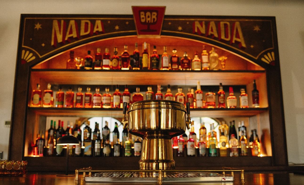 THIS WEEK @ NADA!❤️
WEDNESDAY 730PM
🎷Jazz on the patio!
🥃 drink specials by @bardstownbourbonco
FRIDAY 9PM
🎤Karaoke w/ @wenderson76
SATURDAY 9PM
🎧Airwaves w/ @jameyseetai
Grab your friends + come see us!
📸 @allfunk
#liveinlou #nuluofficial #louisvillelocal