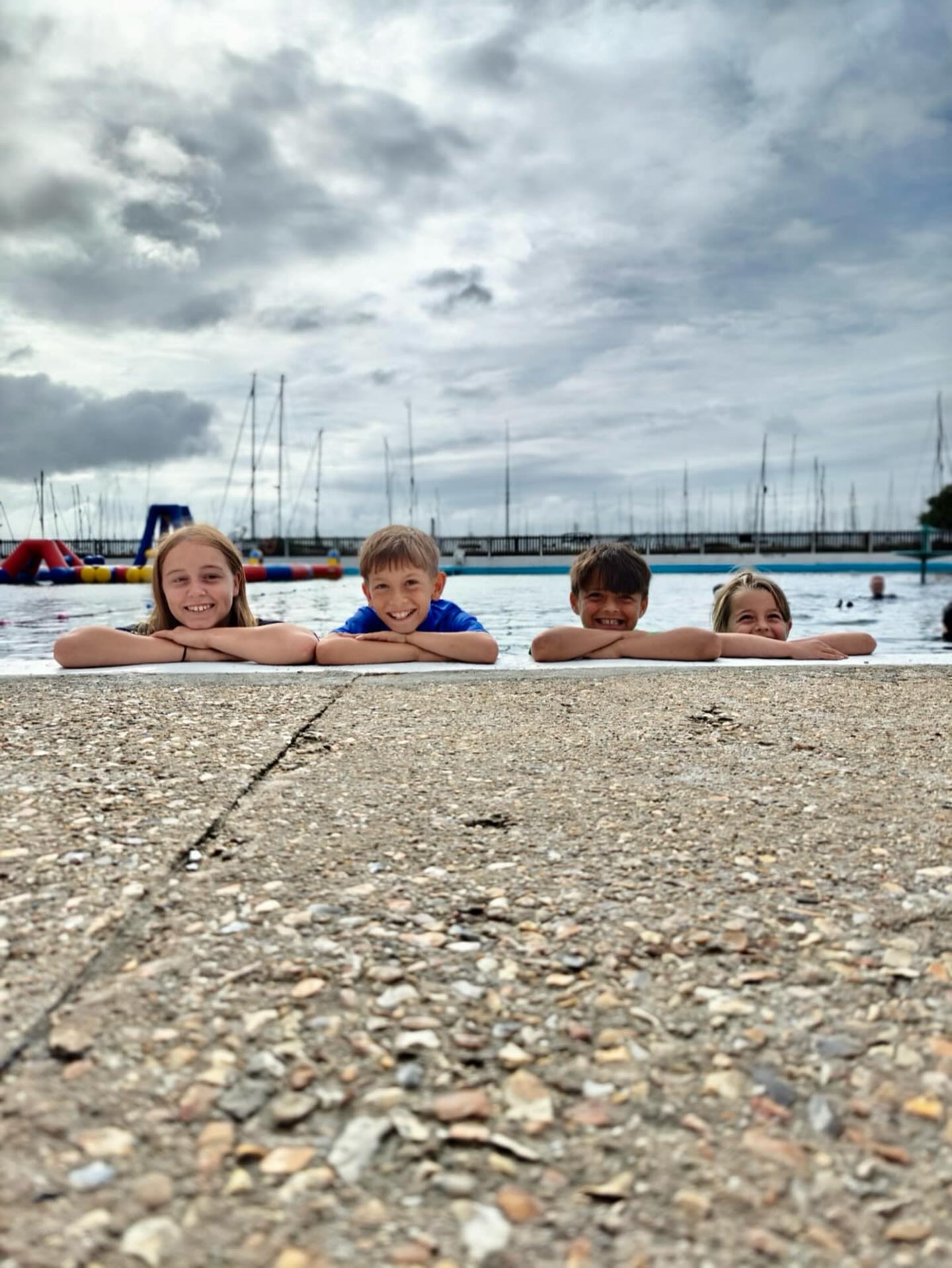 Is your child aged between 8 and 13 and likes to swim outdoors? Try our new Kids Swim class this Friday at 17.30-18.30.
🏊Learn essential open-water skills
🏊♀️Improve swimming technique
🏊♂️Play fun games and activities
Swim Coach Ellie will be offering kids swim sessions for 8-13 year olds in the @lymingtonseawaterbaths on Friday afternoons all through the summer.
Book this and many more unique classes through link in bio.
#kidsswim #learntoswim #openwaterswimming #lymington #newforest #skillsforlife @kerslakeellie