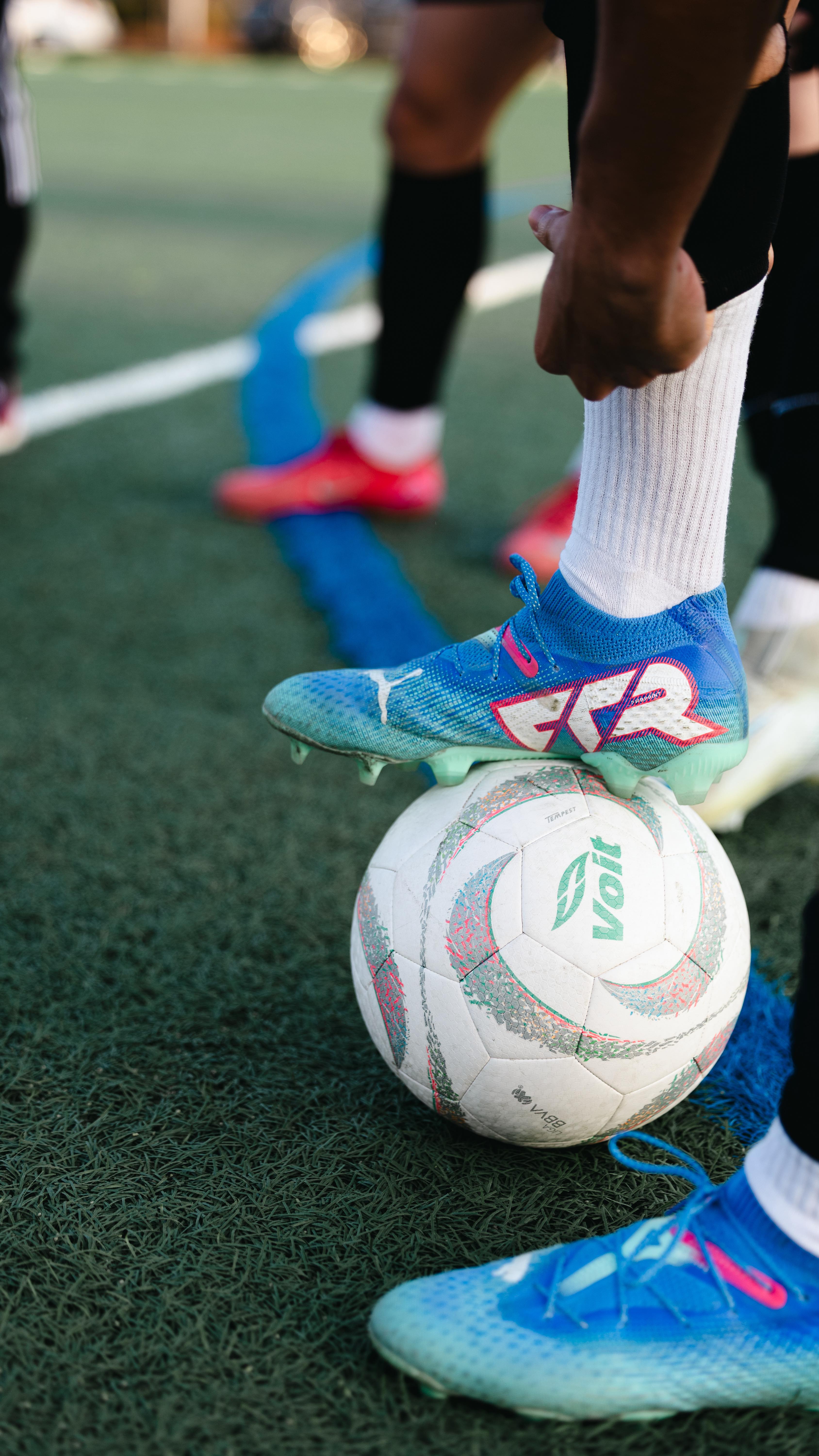 Tryouts coming up, July 14th and 16th. Details are:
Estuary Park/Challenger Field, Alameda,
8:00pm start