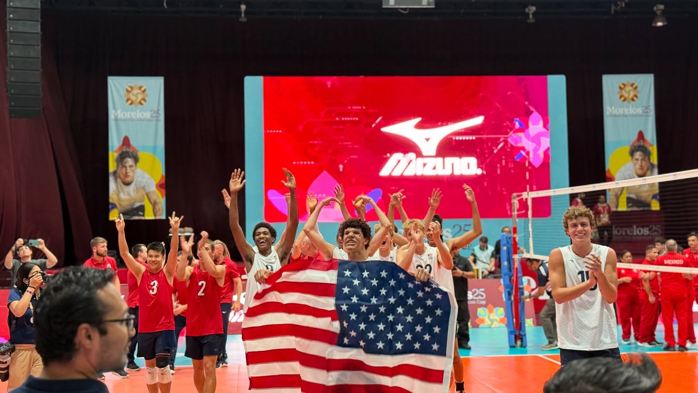Estados Unidos se corona campeón en los panamericanos de voleibol al vencer a México. 🏐
@id_morelos