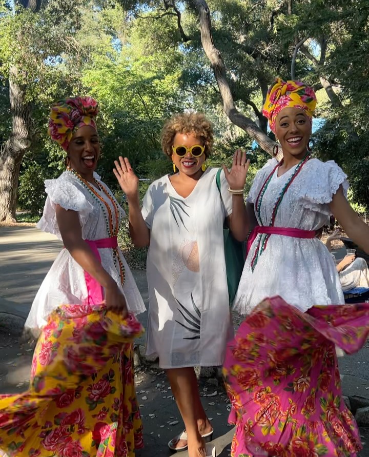 Summer so far… Free time.. friends you love and Brazil is calling… 🇧🇷 @descansogardens @rebeccacasciano
#summermusic #orisha #summerinthepark #braziliandance #braziliandrumming #summerinthecity