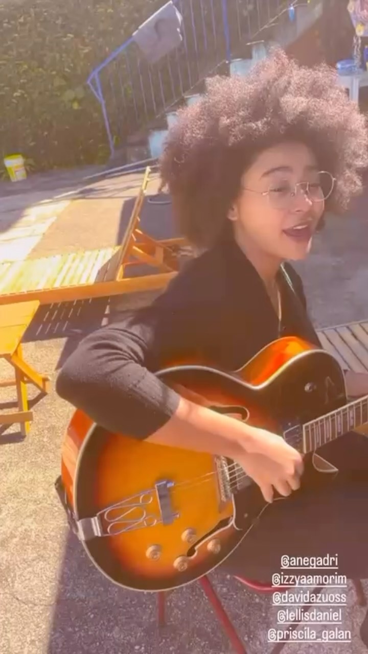 Ensaio e produção do nosso teatro para bebês 👶 “Cadê Minhas Cores? “ com @tomzauos @izzyaamorim @anegadri @davidazuoss @lellisdaniel @priscila_galan
#teatroparabebês #teatroinfantil #produção #ensaio