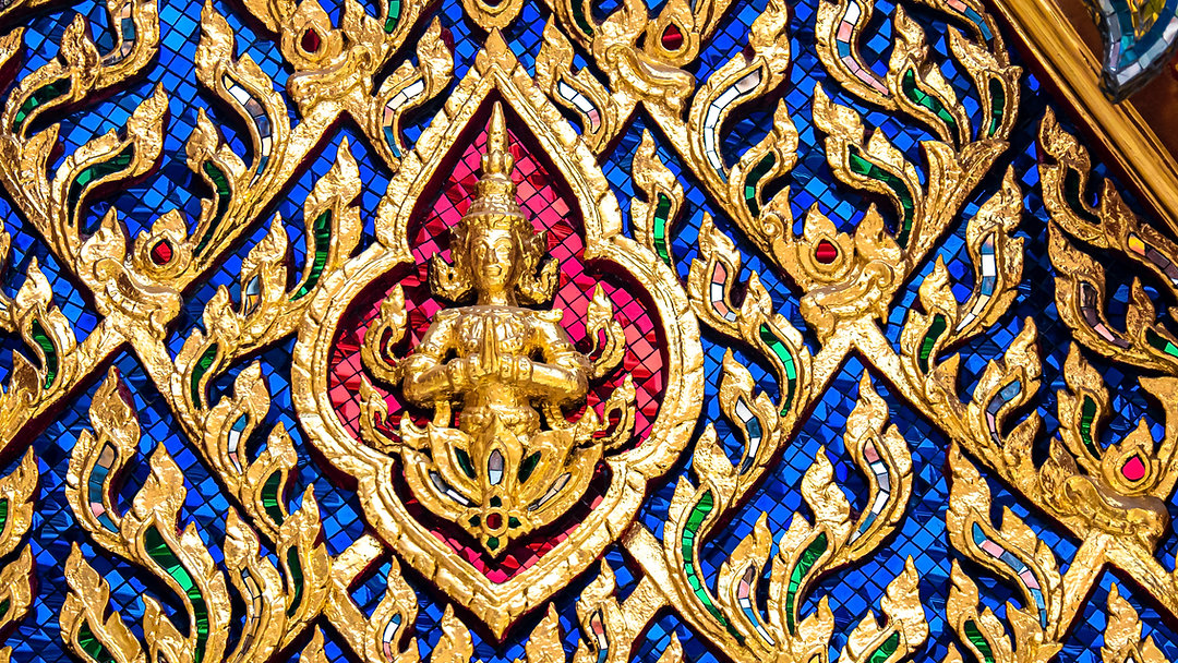 🌆 Capture the beauty of Bangkok like never before! Join us on an exhilarating Guided Photography Tour and explore the vibrant streets and rich culture of this magnificent city. Don't forget your camera! 📸 Link in Bio #walktalkphoto #travel #Authentic #Unique #Bangkok #Photo #Walk #Explore #NonTouristy #Hidden #Gems #Spots #local #Photographers #Culture #Photography #Experience #unseen #tourism #Thailand #instagramable