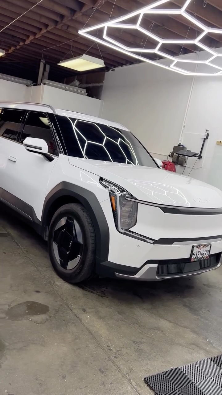 ‼️Attention All Clients We have a sale going on !
-Take Advantage and book your appointment with us today 🗓️
☀️Beat The Heat With Window Tint !
🛡️When you want privacy and protection from the sun Window Tint is the one! 😎☀️
💥2025 KIA EV9
🛡️Completed in Pro Nano Ceramic
✅5% All Around
✅20% Front Windshield
🥇We Specialize In All Makes And Models
☎️Call ,Text Or Dm Us to schedule Your Window Tint Or Paint Protection Film Appointment !
(626)328-3807
#fyp #explore #explorepage #fypシ #teslamodel3 #teslamodels #mercedesbenz #benz #cybertruck