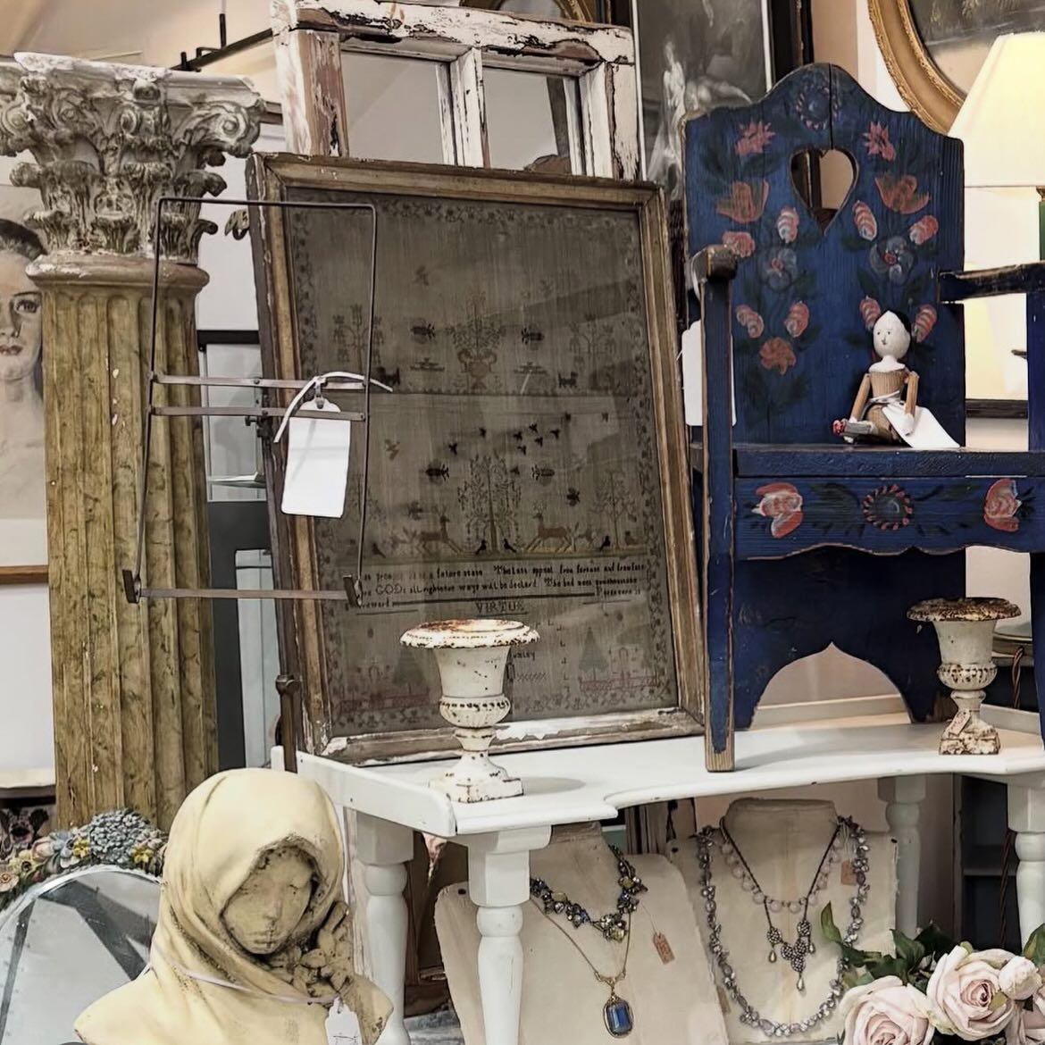 Introducing our Exhibitors 🤍
@cherish_vintage
You’ll find a curated collection of pretty decorative antiques, ceramics, antique jewellery, art & dolls house furniture sourced by Julia 🌿
We are delighted that @cherish_vintage will be joining us at the Summer Brocante @moylescourt on 25th August, and you can also find Julia @midhurstbrocante on 26th July, which she organises 🌸
Come and shop with our fabulous small independent businesses, follow their accounts and meet them in person at the Brocante 🤍
Monday 25th August 🎪
10 - 4pm
Moyles Court School
Nr Ringwood
New Forest
Tickets are now on sale through our website - see link in bio above 🎟️ or buy them on the gate when you arrive
All tickets £7:50 | U14 free 🎟️
Dogs on leads welcome 🐕
Free parking on site 🚙
Accessible parking & facilities 🚗
Artisan Food Stalls within the Fair 🍕 🧁 ☕️🍦
The full List of Exhibitors taking part is available on our website (see link above)
We look forward to seeing you soon!