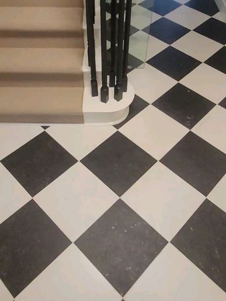 Videos to add on to the previous post showing off the new renovation by maximus craftsmanship
The rest of the pictures are what it previously looked like before the renovation