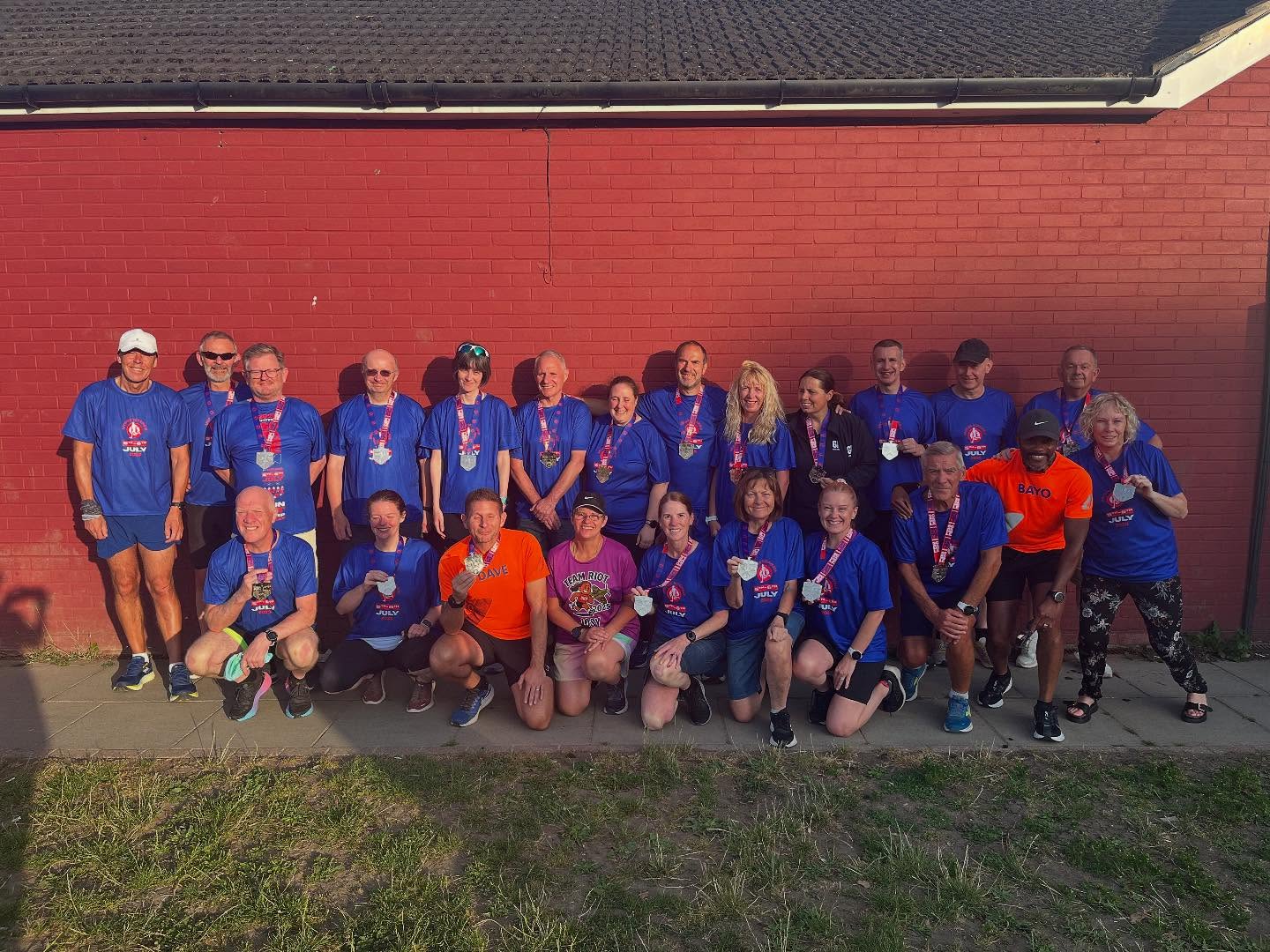 A bit late posting this but last weekend hundreds of runners, including many from H90j, took part in the Spitfire Scramble. What’s that? It’s a 24 hour event at Hornchurch Country Park. A 5.7 mile loop of the park that run as many times as you can within a 24 hour period. You can take on the challenge as a solo runner, as a pair or in a team.
This year the weather was pretty perfect but the challenge is still a tough one to take on. Head torches on the night runs, trying to get a little bit of sleep in between your runs and trying not to over indulge in the margaritas that were being offered 😆😆
Such a fun event! H90 are always there! One of the highlights on the running calendar!
#spitfirescramble #spitfirescramble2025 #hornchurchcountrypark #24hourrunning #24hourrunningchallenge #5point7miles #running #runners #run #instarunners #instarunning #runnersofinstagram #weloverunningtogether #runningislife #h90j #havering90joggers