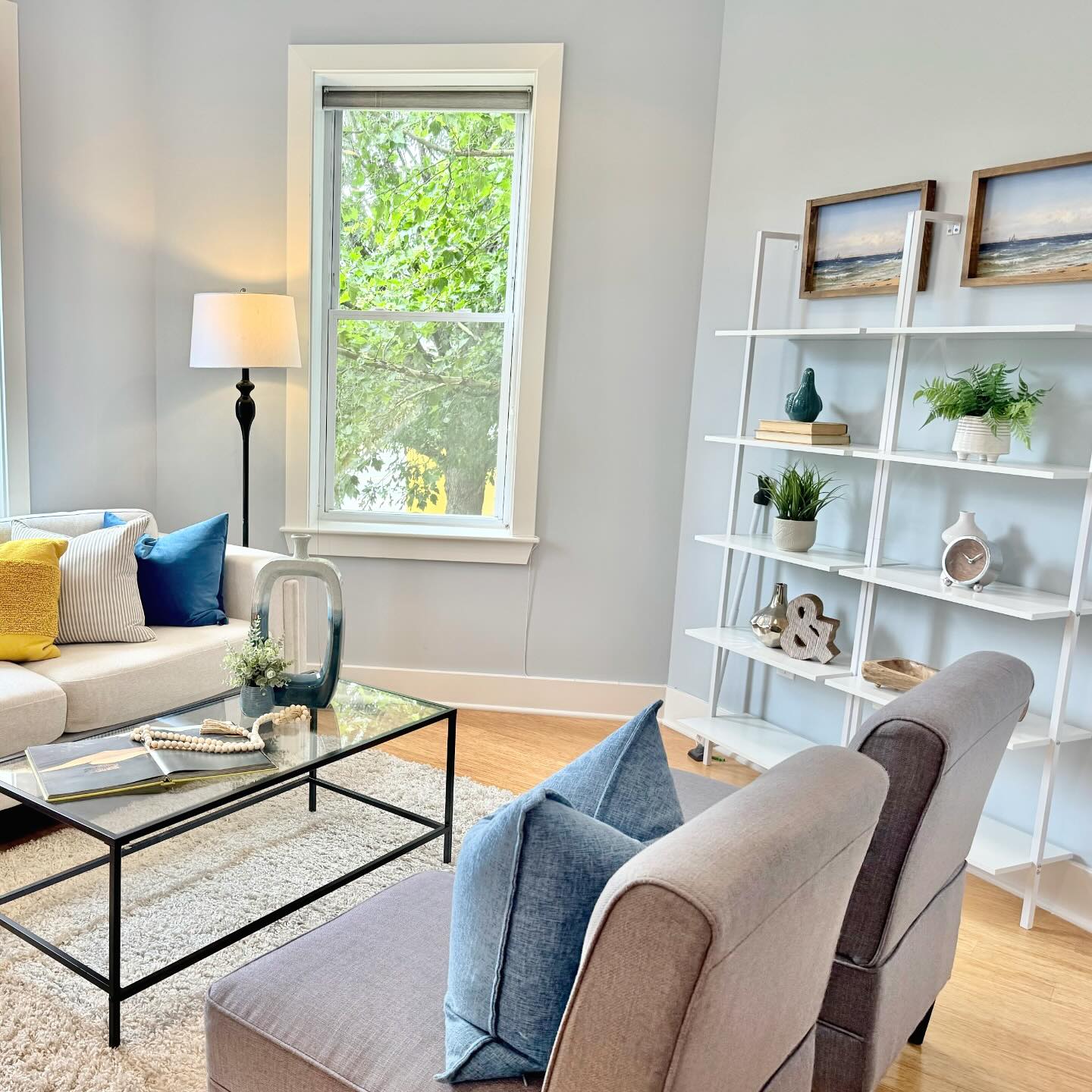 Beach vibes …. just in time for summer showings #vacantstaging #homestaging #dcrealestate #stagedtosell #capitolhillrealestate