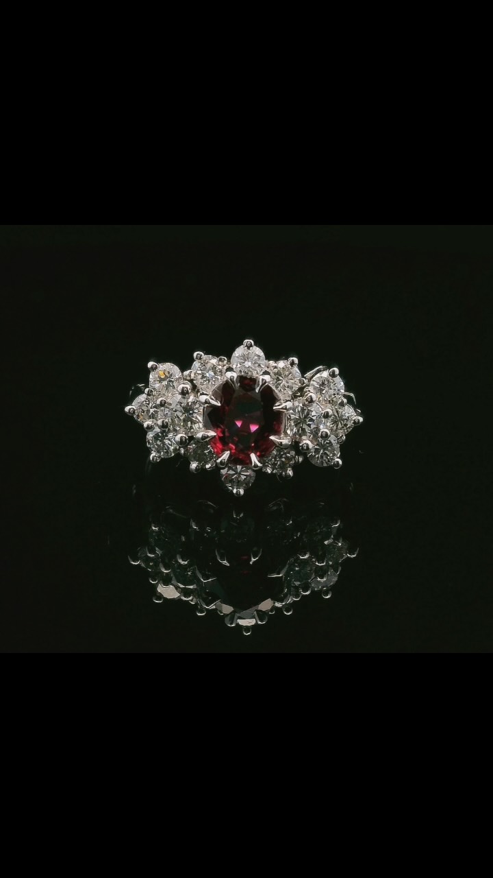 Remaking treasured pieces that have sadly broken or worn out is a passion of ours here at Martin Rogers. Our wonderful customer trusted us to rebuild her ring exactly as it was but with its original thicknesses, restored beauty and slight tweak to avoid future problems all in Platinum. No mean feat but our skilled master jeweller Andrew meticulously crafted the ring ready to be enjoyed for decades to come…
#jeweller #handcraftedjewellery #howitsmade #jewelleryrestoration #adelaidejeweller #rubyring #platinumring #martinrogersjewellers