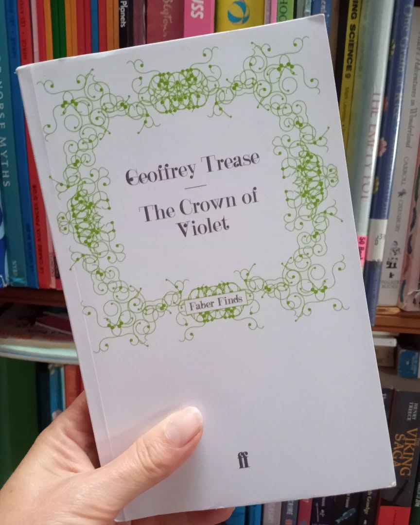 Well, this is a lesson in never judging a book by it's cover! Geoffrey Trease was a totally brilliant writer of historical fiction for kids - outrageously, the only one of his books still in print is 'Cue For Treason', an epic adventure story that ticks all the boxes if you want a novel set in Tudor times. I'm making it my mission to read his lesser known works, and this is a cracker! Set in Ancient Greece, it's full of drama (literally!), intrigue, and adrenaline - and even features Socrates! Find my full review here: www.thereadingrebellion.co.uk