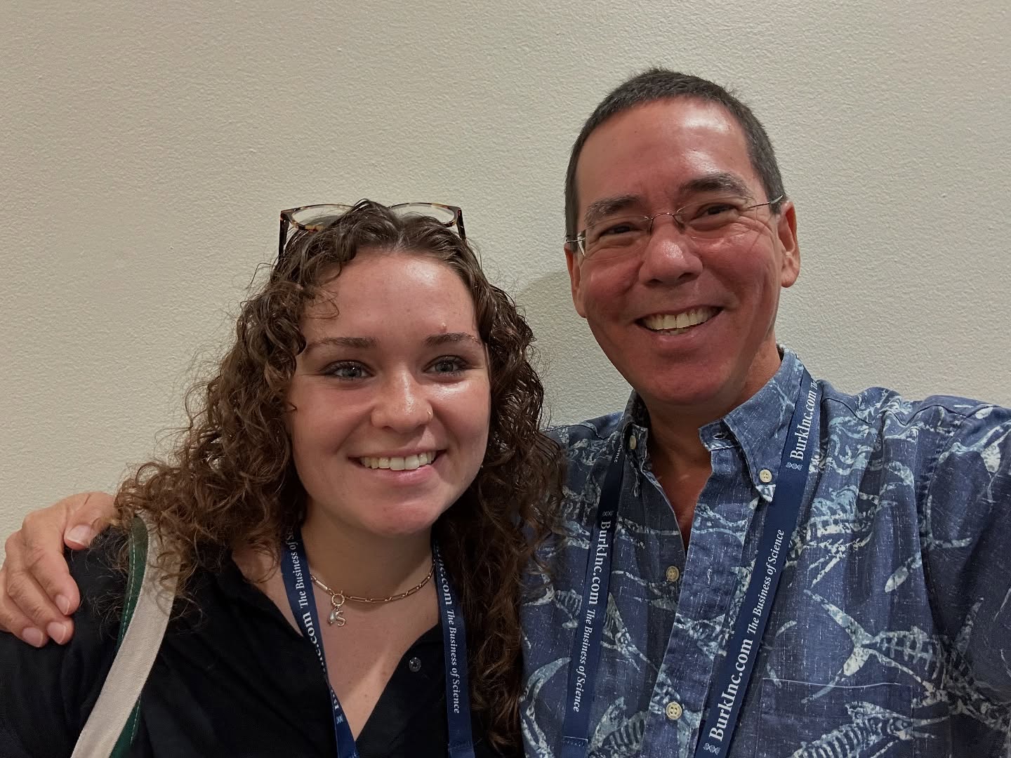 Super #proud of @fauscience #alumna @savannah_arvin who presented her #undergraduate #research on # blacktip #sharks at the #jmih conference. She found that the massive aggregations of #blacktips that occur off @palmbeachcountyfl each winter are comprised almost entirely of males of a similar size. She did a great job with her presentation and her #undergrad work has now been published. Thanks to @colganfoundation for supporting #womeninscience and making this work possible. @elasmostudents #womeninsharkscience #shark #marinebiology