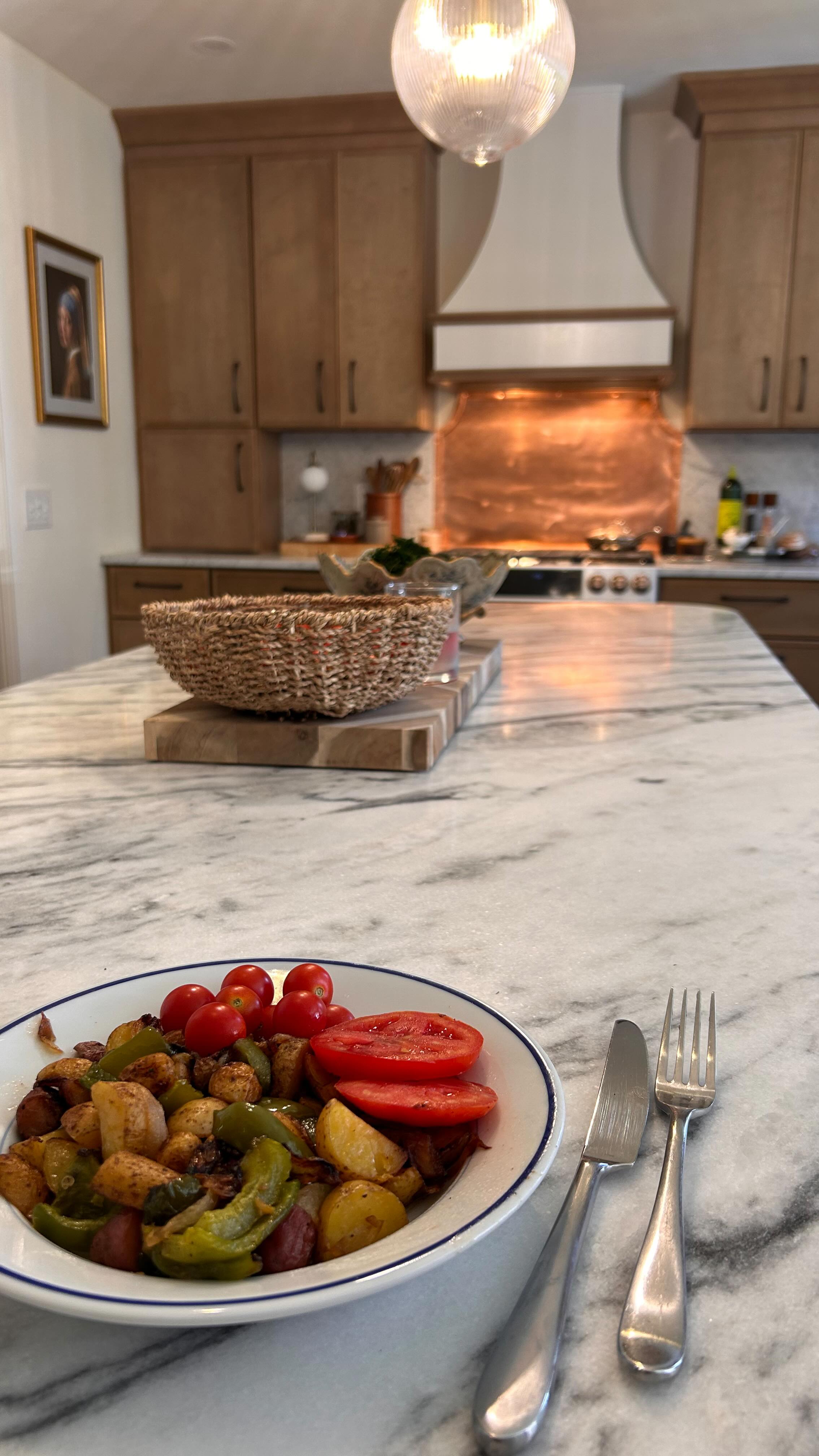 When you’re client is a chef and gardener, and so thrilled with her newly designed and renovated kitchen that she makes you a home grown & cooked breakfast… you don’t quibble about whether it’s called potato or “patato”, tomato or “tamato”. 😉 And “Let’s call the whole thing off” said NO client of Nowthen Studios ever. 😄
#greenvilledesigner #yeahthatgreenville #nowthenstudios #interiordesignmagic #vermeeraaesthetic #designedwithlove #devengercottage #gvlinteriordesigner #woodcabinets #gasrange #naturalkitchens #blueandwhitekitchen #englishcountrycottagekitchen #kitchendesign #luxurykitchens