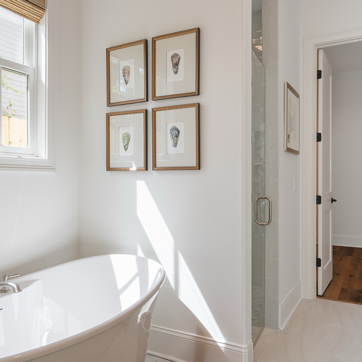 Mentally at this gorgeous coastal retreat. ☀️🌊🐚
You can be here, too irl: @lilmarvacations
Interior design by: @raelaneinteriors