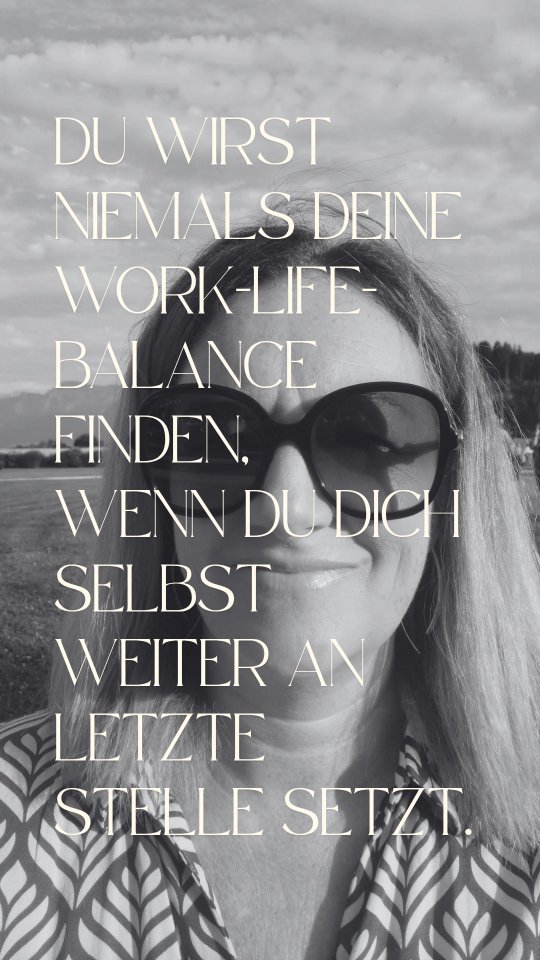 Kommentiere Ladies Lounge oder buche dir den ersten Schritt zurück zu dir - kostenloses Erstgespräch 🎯
Ich zeige dir, wie du zurück in deine Balance findest - mit Herz, nicht mit Härte. 🌿
Love
Melanie
#worklifebalancetips #worklifeflow #energieflow #balancefinden #mindfulmoments #soulpower #innerjourney #womanempowerment #womanpower #powerwomen #femaleenpowerment #intuitivleben