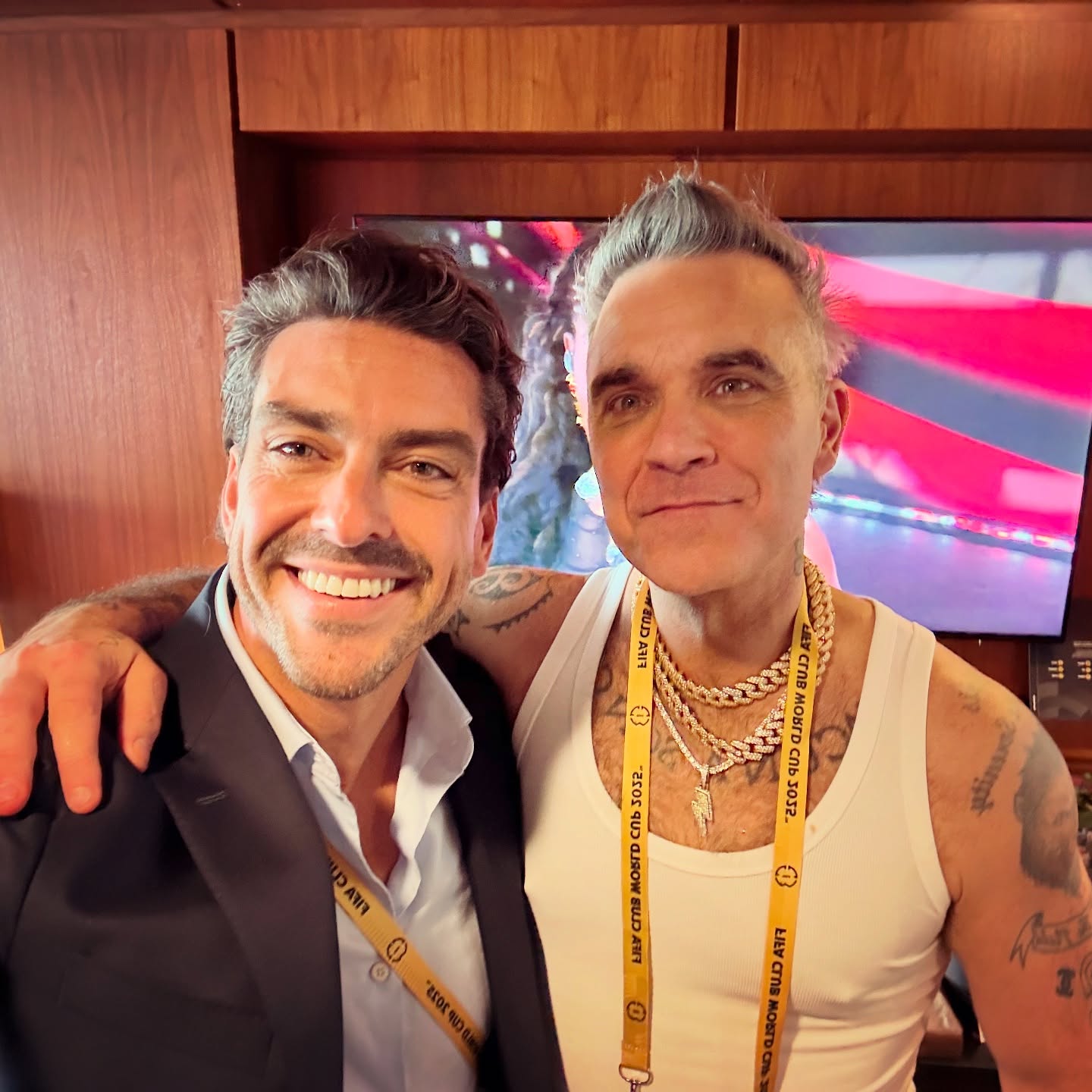 WTF moment. ¡ Gracias @robbiewilliams !
Awesome seeing greatness at the FIFA Club World Cup 2025™ with @hospitality_beyond
#BEYONDHospitality #FIFAClubWorldCup #OfficialHospitality #RobbieWilliams