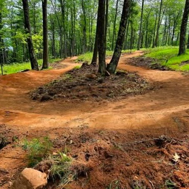 Group ride tonight Thursday 7/10 at the new Pewabic Trails!
Meet at the shop at 5:45 if you want to warm up with the B Street climb, otherwise drive up East B as far as you can go and meet us at 6:00.