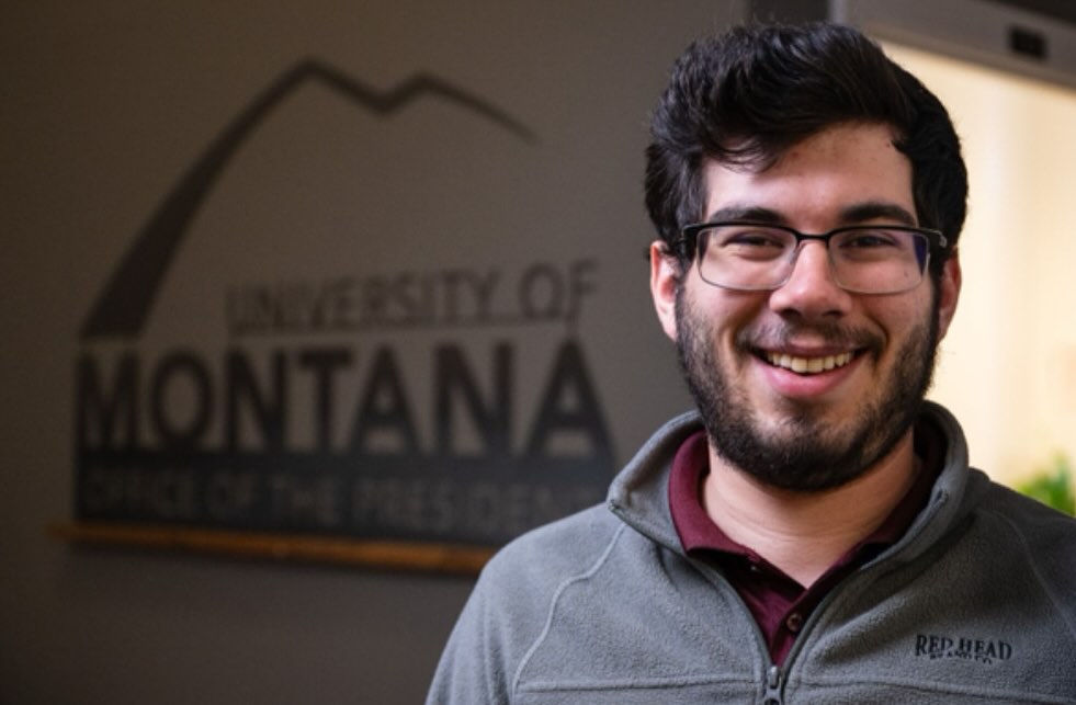 Introducing Ryan Fleetwood, one of our 2025 Climate Scholars! Ryan is originally from Hagerstown, MD and is now a student at the UM Davidson Honors College. This summer he will be interning with Glacier Park USGS.